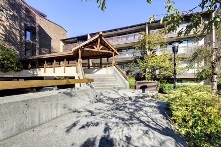 414 - 9857 Manchester Drive, Burnaby, V3N 4P5 — photo 2