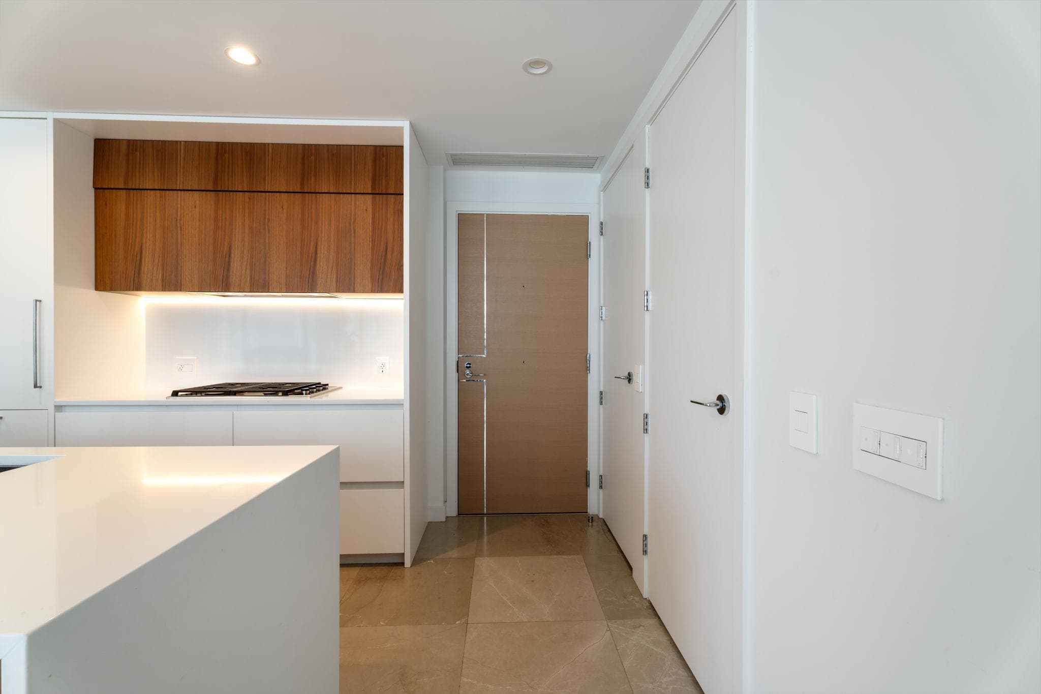 2005 - 885 Cambie Street, Vancouver, V6B 0R6 — photo 2