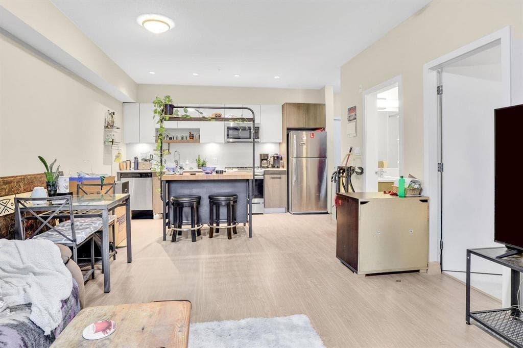 212 - 13768 108 Avenue, Surrey, V3T 0L9 — photo 3