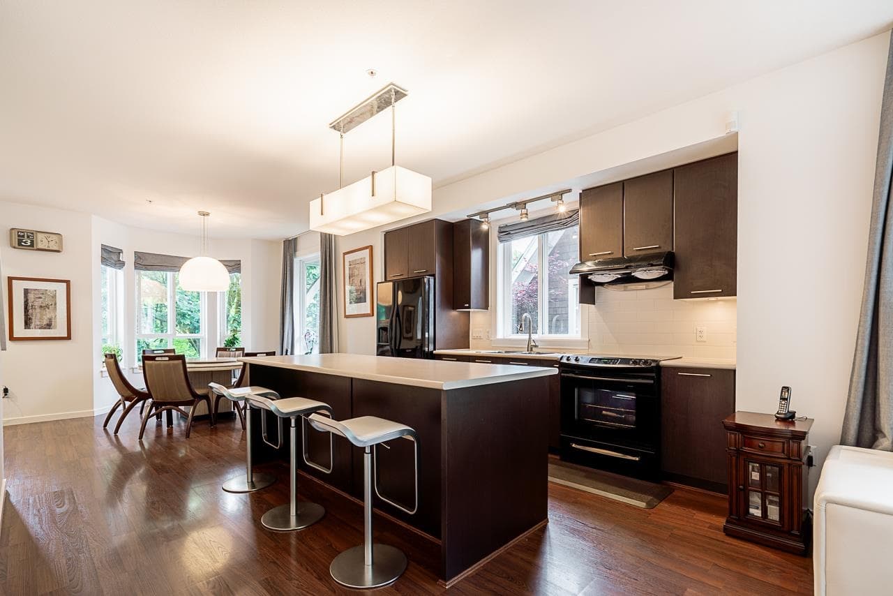 8 - 2418 Avon Place, Port Coquitlam, V3B 0C7 — photo 2