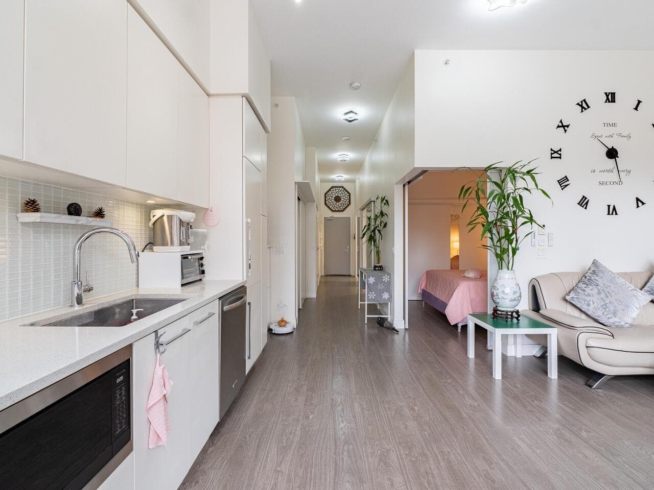 304 - 668 Columbia Street, New Westminster, V3M 1A9 — photo 5