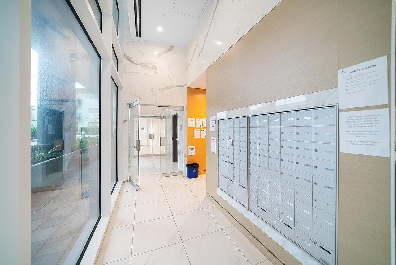 501 - 6398 Silver Avenue, Burnaby, V5H 0K7 — photo 3