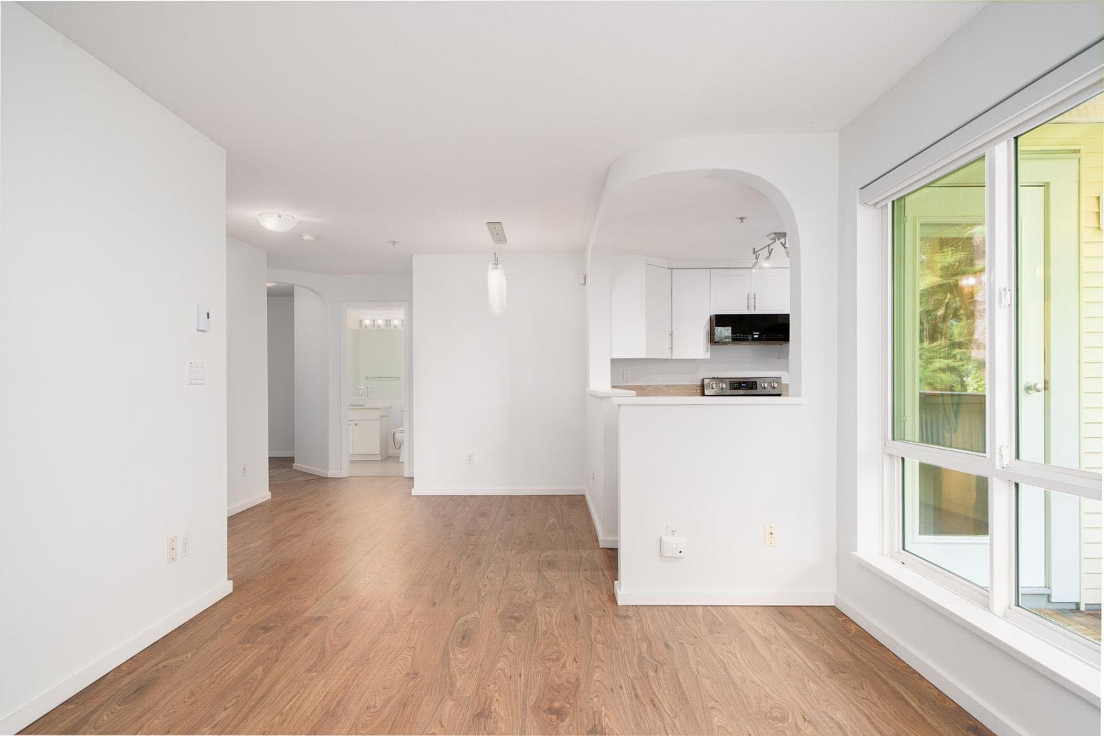 321 - 6833 Village Green, Burnaby, V5E 4M1 — photo 4