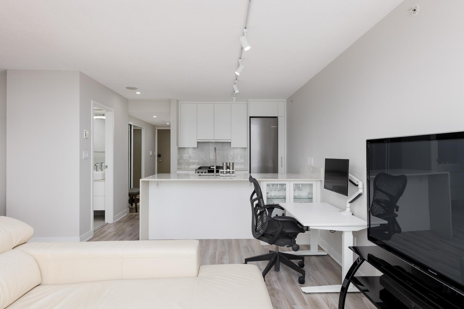 2908 - 1495 Richards Street, Vancouver, V6Z 3E4 — photo 4