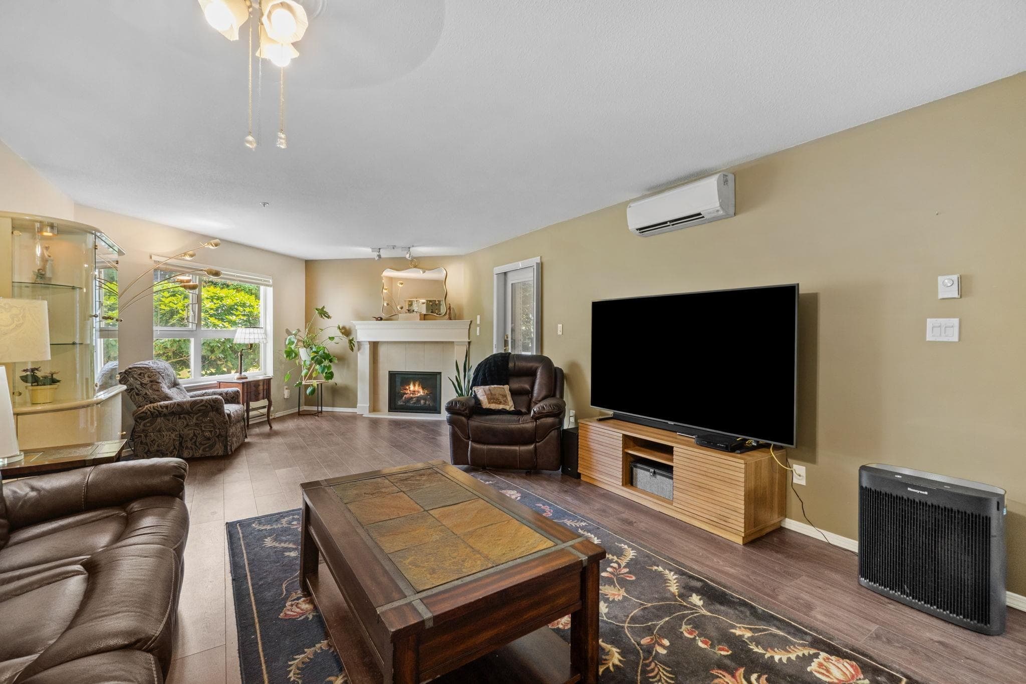 106 - 3172 Gladwin Road, Abbotsford, V2T 5T3 — photo 3