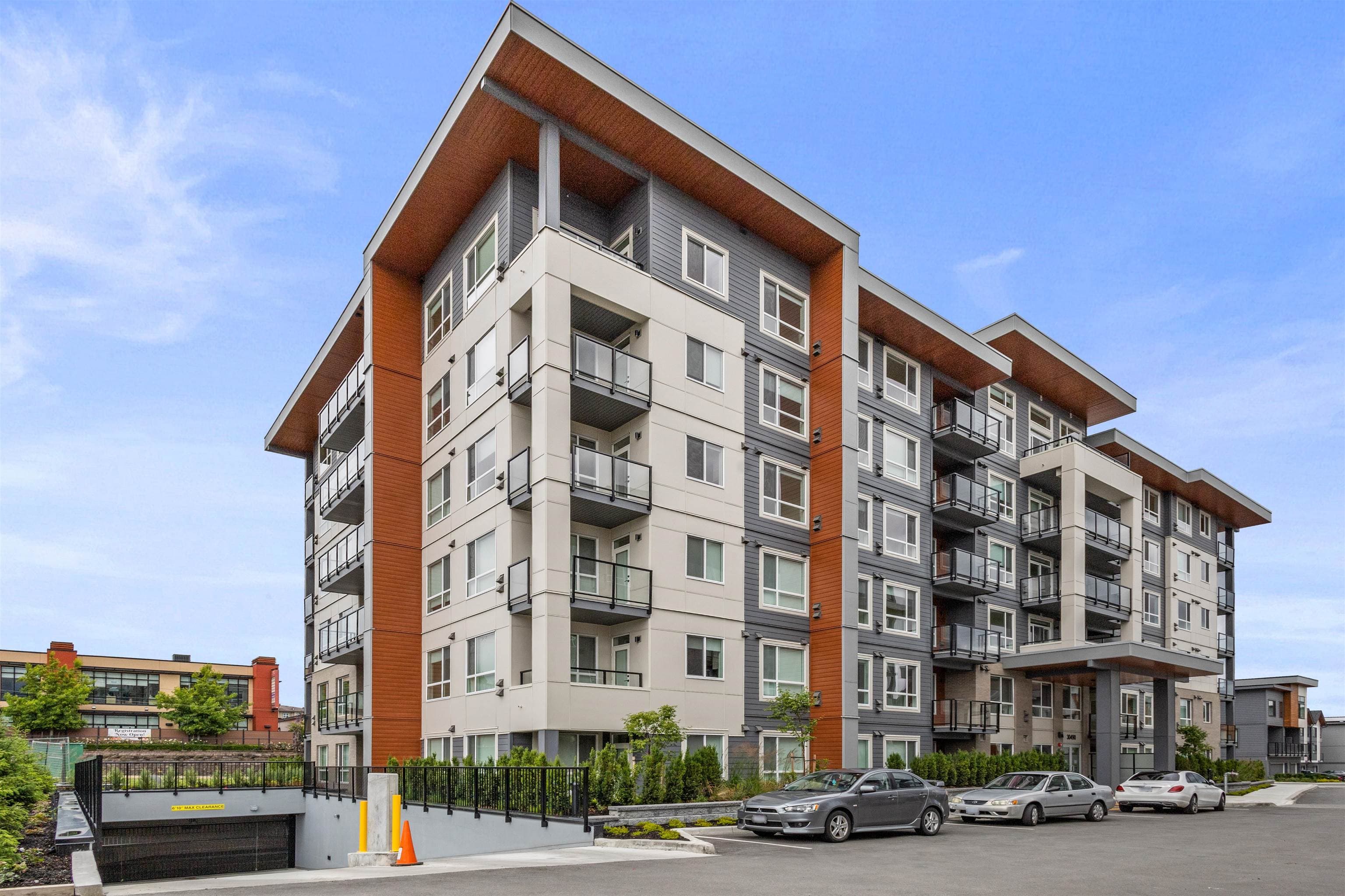 408 - 30490 Cardinal Avenue, Abbotsford