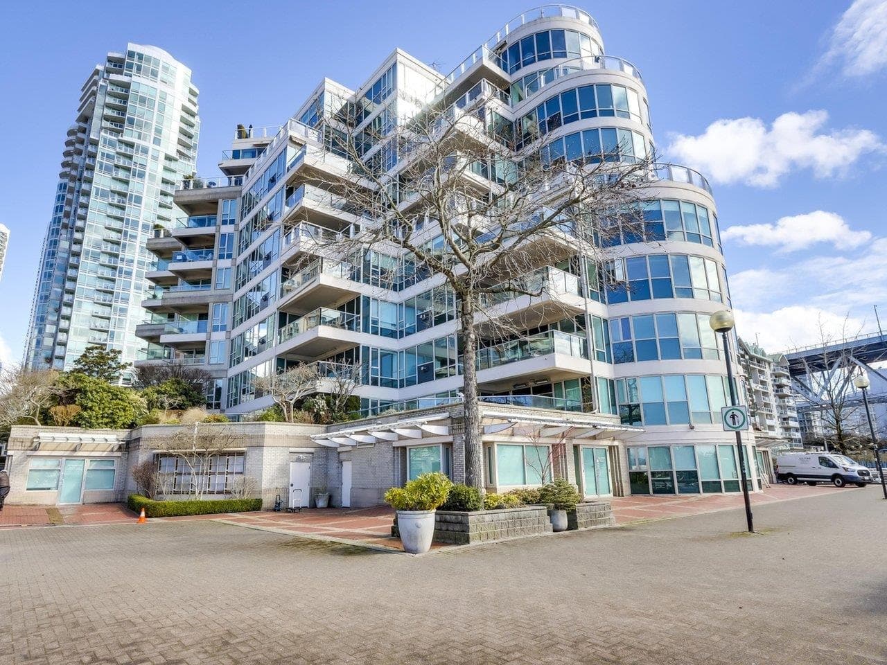 802 - 1600 Hornby Street, Vancouver, V6Z 2S4 — photo 2