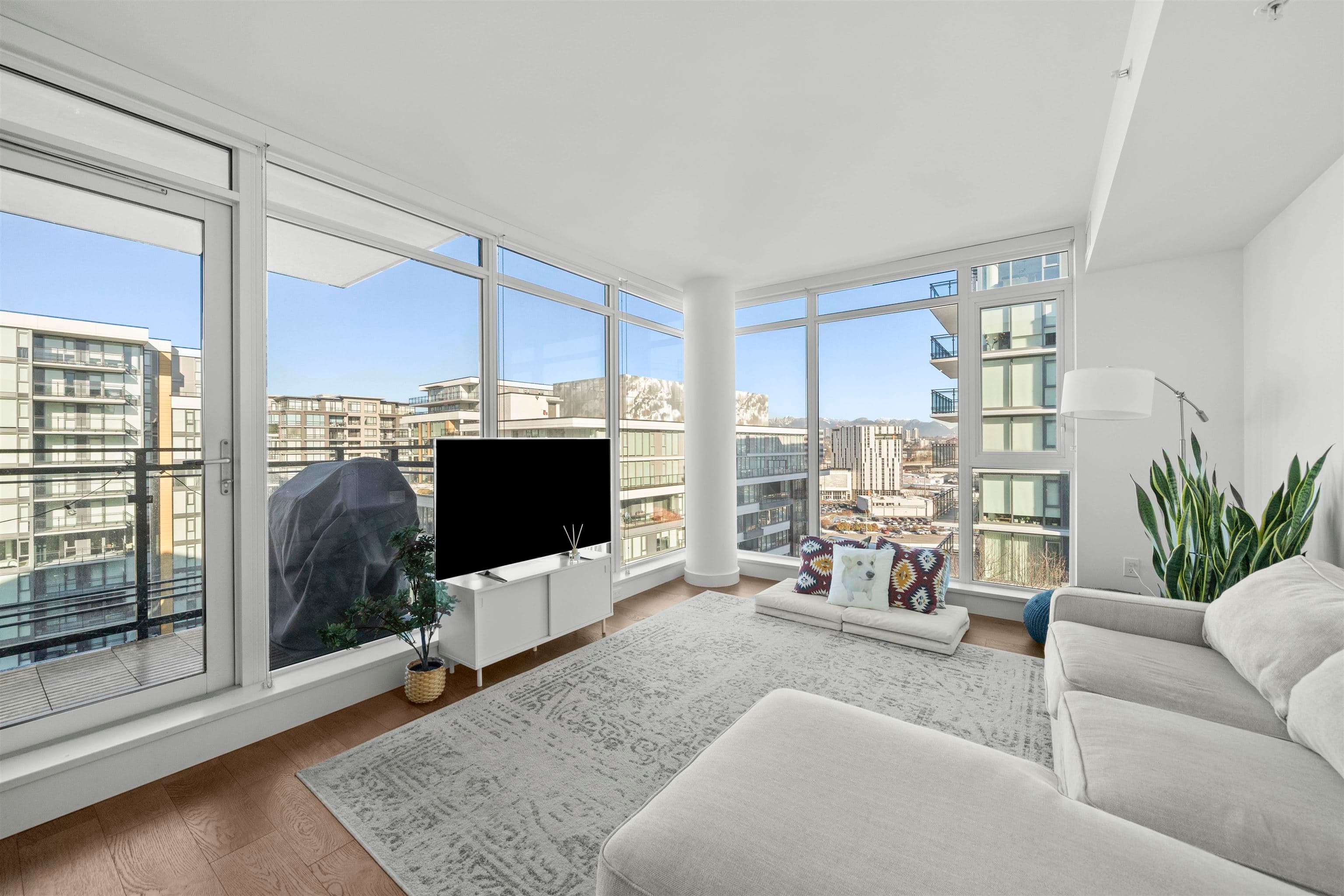 1307 - 8199 Capstan Way, Richmond, V6X 0V1 — photo 3