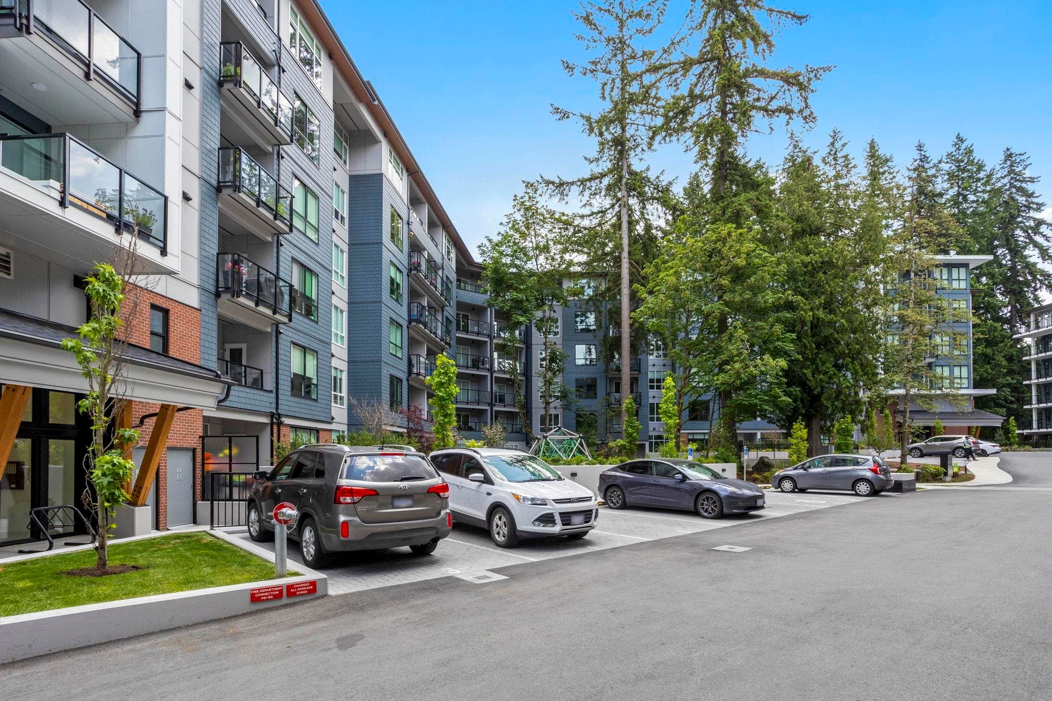 518 - 3480 146a Street, Surrey, V4P 0H6 — photo 3