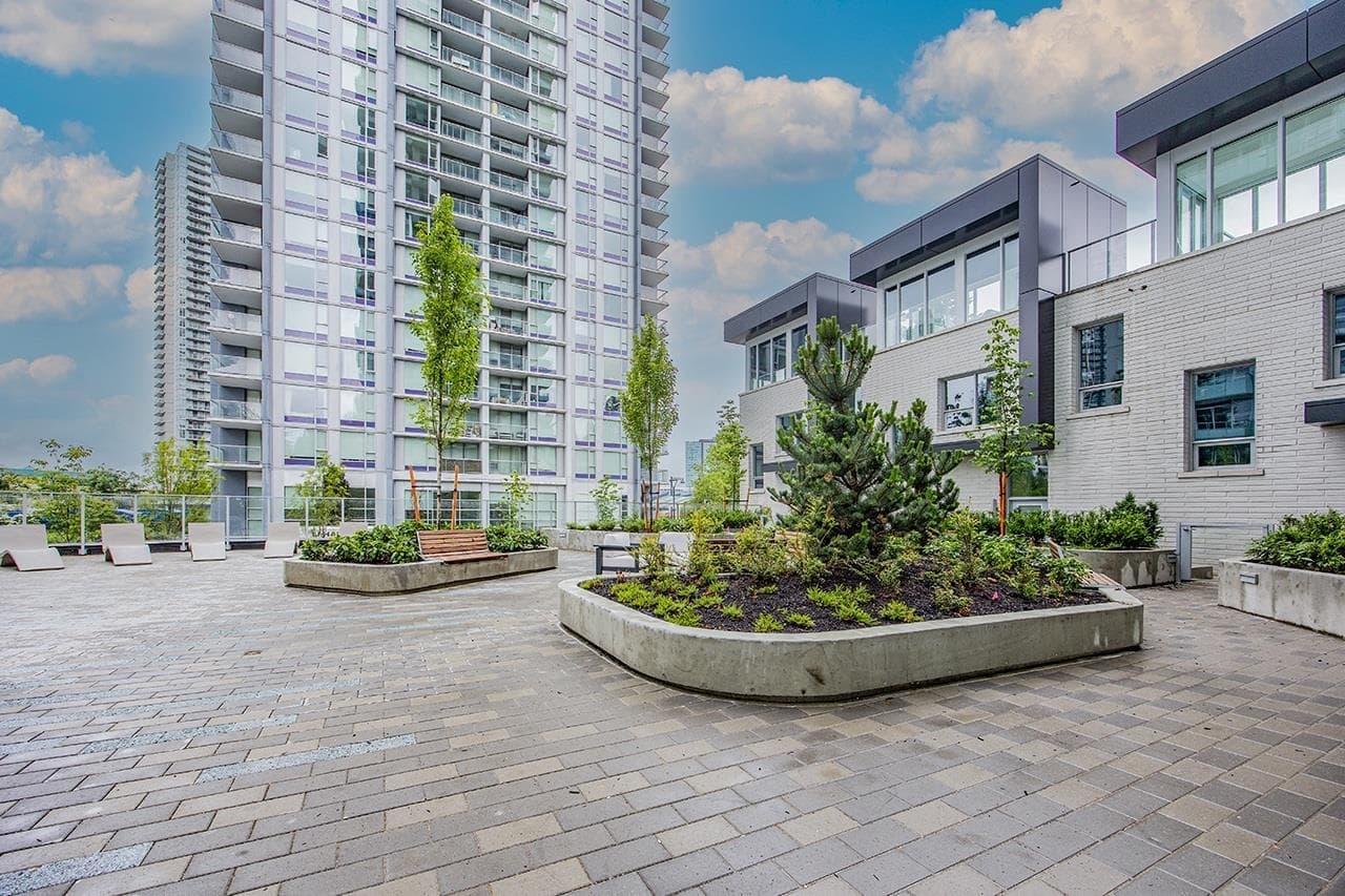 1204 - 13778 100 Avenue, Surrey, V3T 0V3 — photo 3
