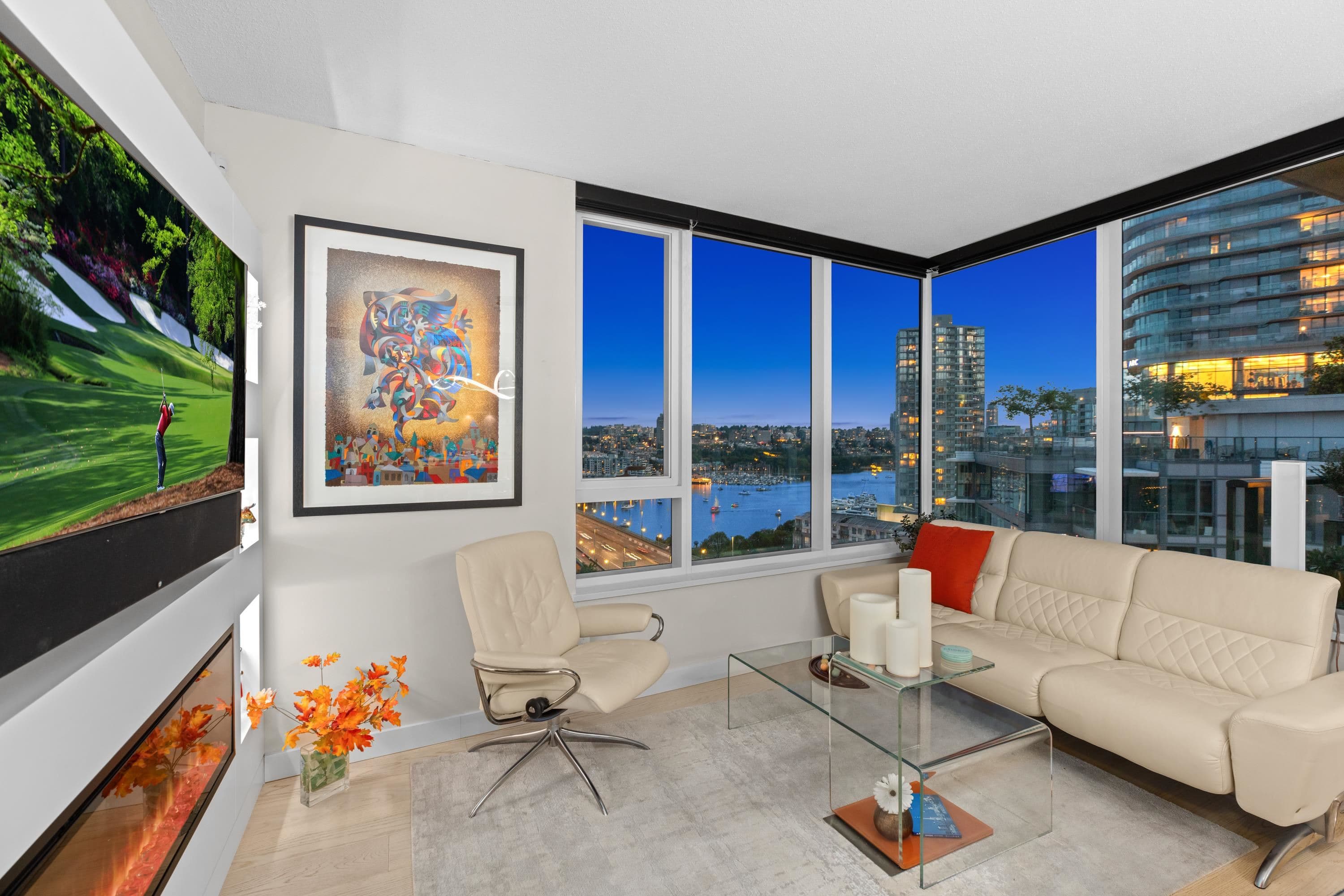 2056 - 38 Smithe Street, Vancouver, V6B 0P3 — photo 2