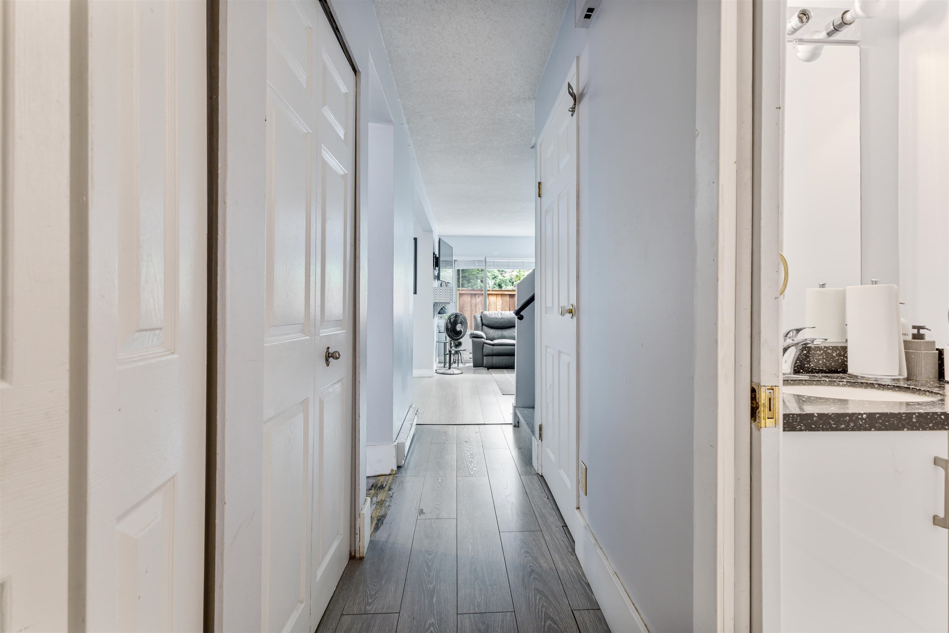 29 - 3075 Trethewey Street, Abbotsford, V2T 3R4 — photo 3