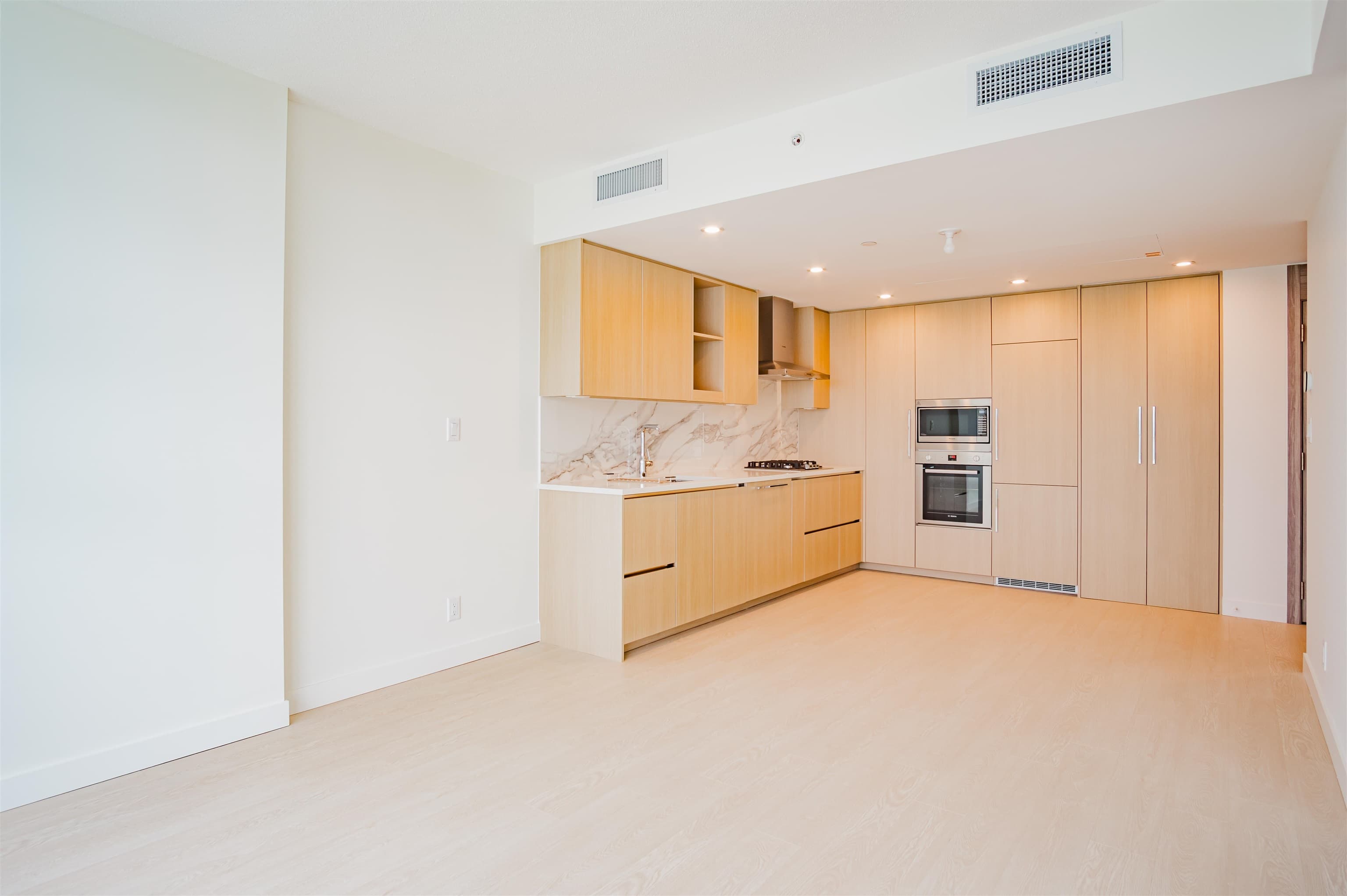 2511 - 13778 100 Avenue, Surrey, V3T 0V3 — photo 4