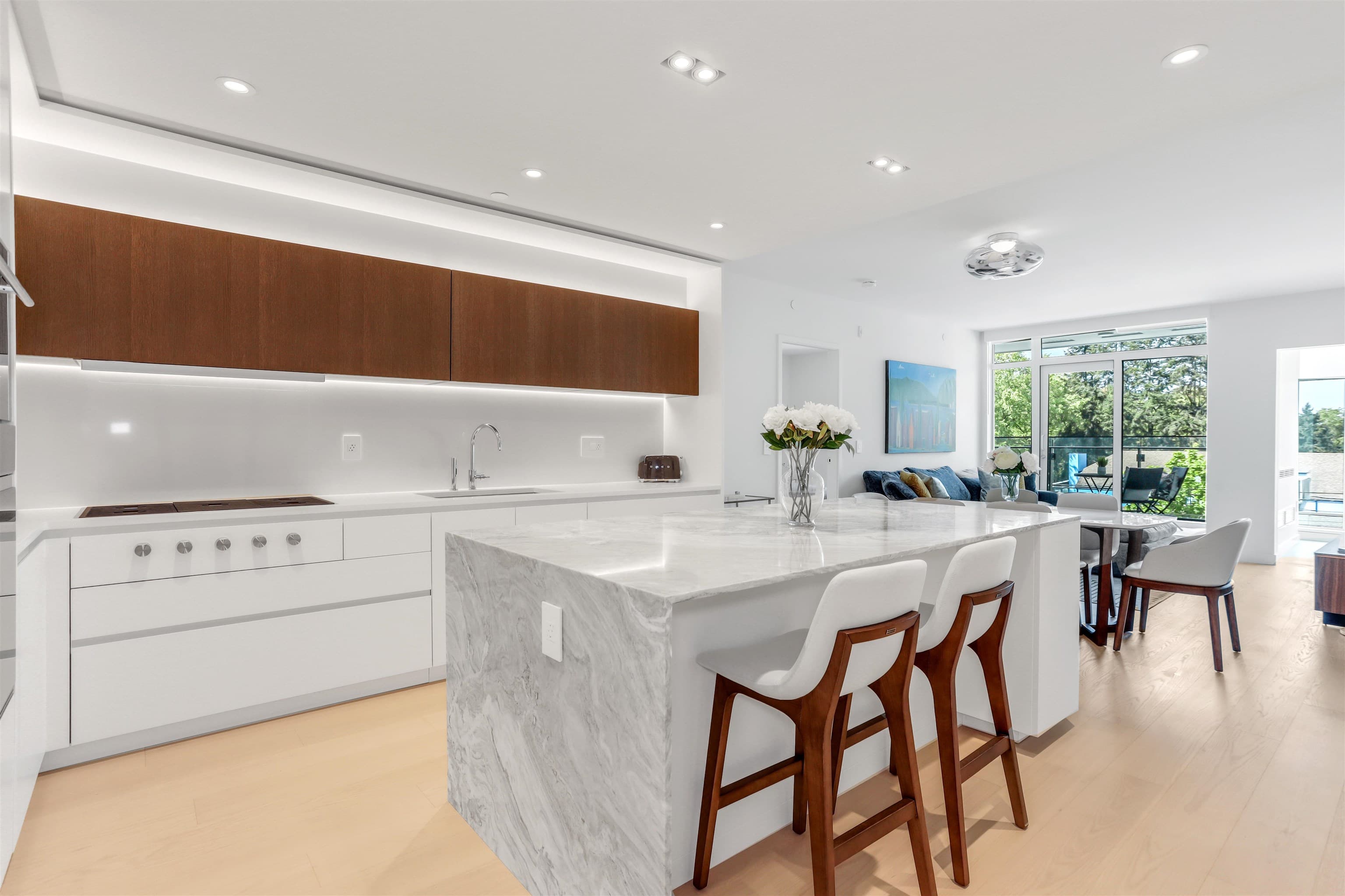 310 - 3596 W 28th Avenue, Vancouver, V6S 2G5 — photo 1