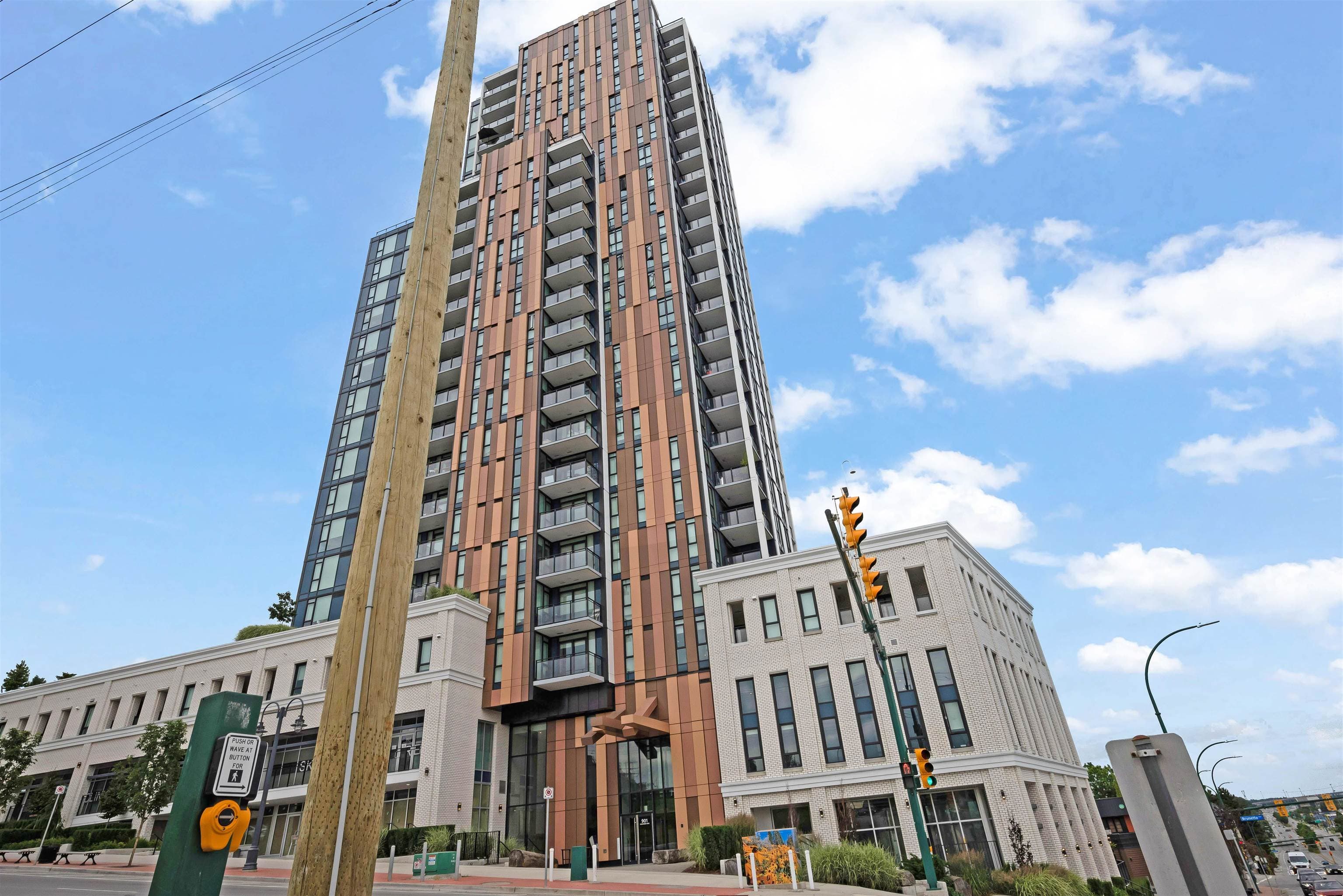 1405 - 901 Lougheed Highway, Coquitlam, V3K 0J3 — photo 1