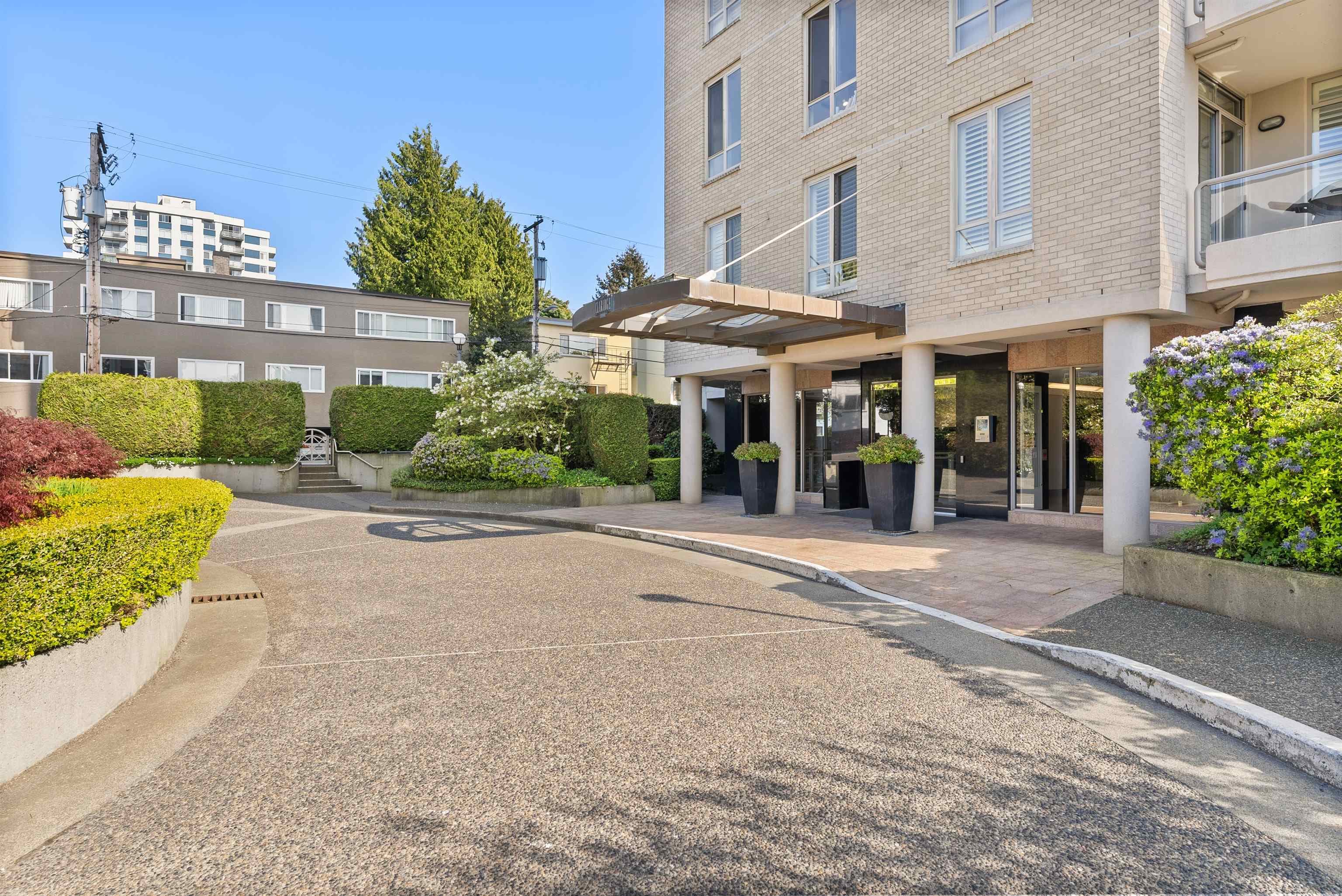 701 - 5850 Balsam Street, Vancouver, V6M 4B9 — photo 2