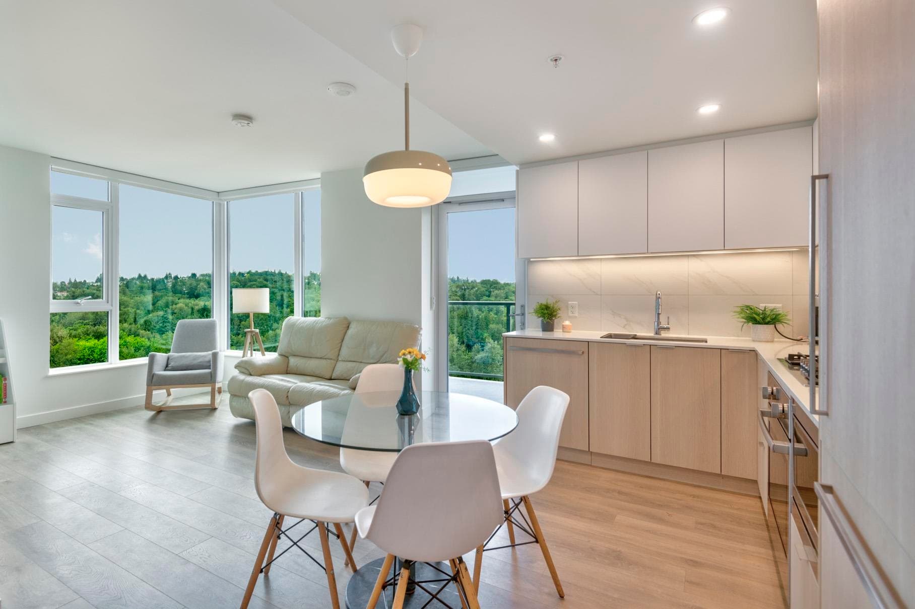 1307 - 318 Alderson Avenue, Coquitlam, V3K 0J1 — photo 2