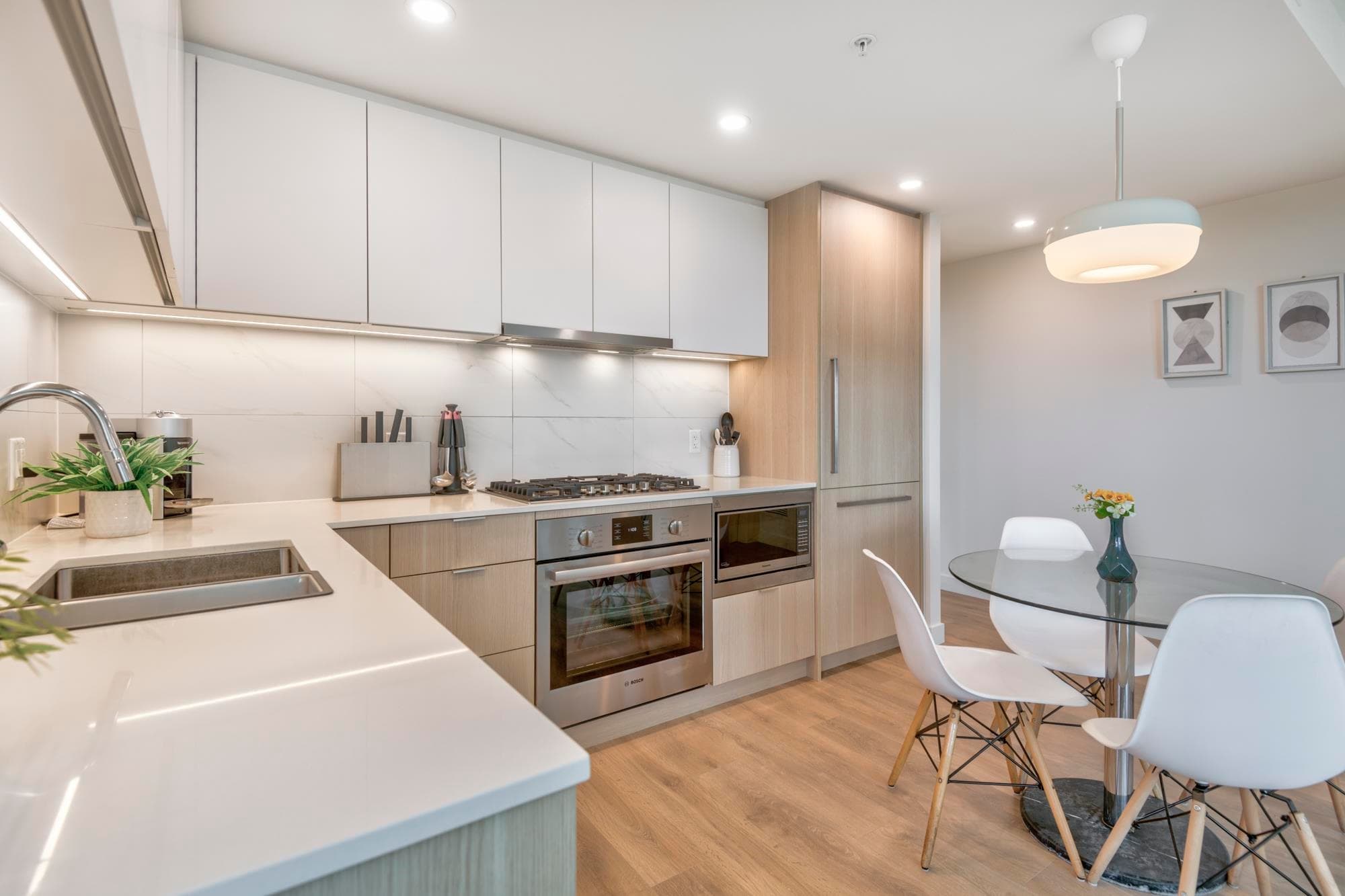 1307 - 318 Alderson Avenue, Coquitlam, V3K 0J1 — photo 3