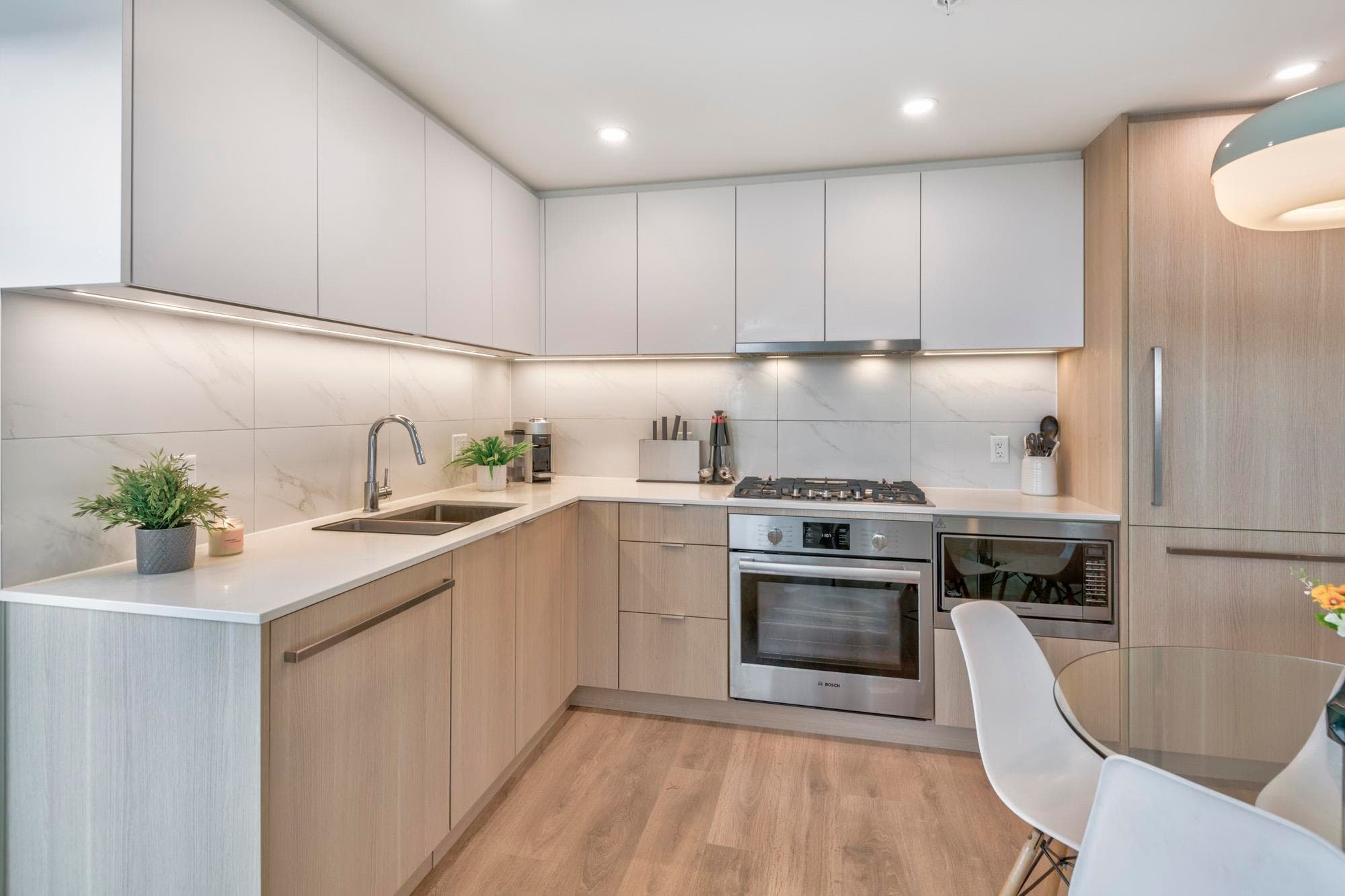 1307 - 318 Alderson Avenue, Coquitlam, V3K 0J1 — photo 4