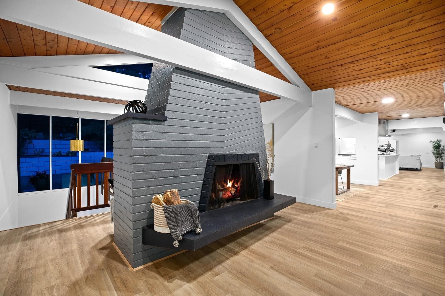 530 Hadden Drive, West Vancouver, V7S 1G7 — photo 4