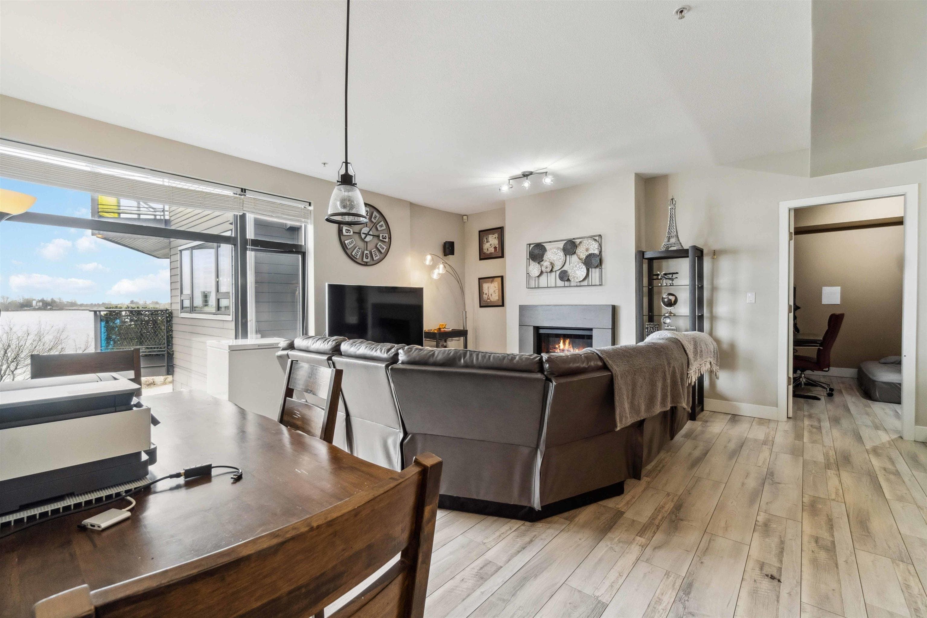 201 - 14300 Riverport Way, Richmond, V6W 0A4 — photo 5