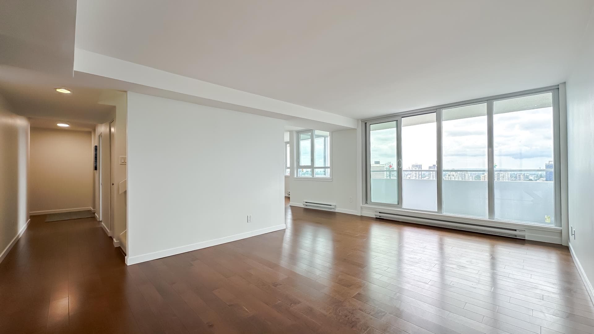 2204 - 4160 Sardis Street, Burnaby, V5H 1K2 — photo 4
