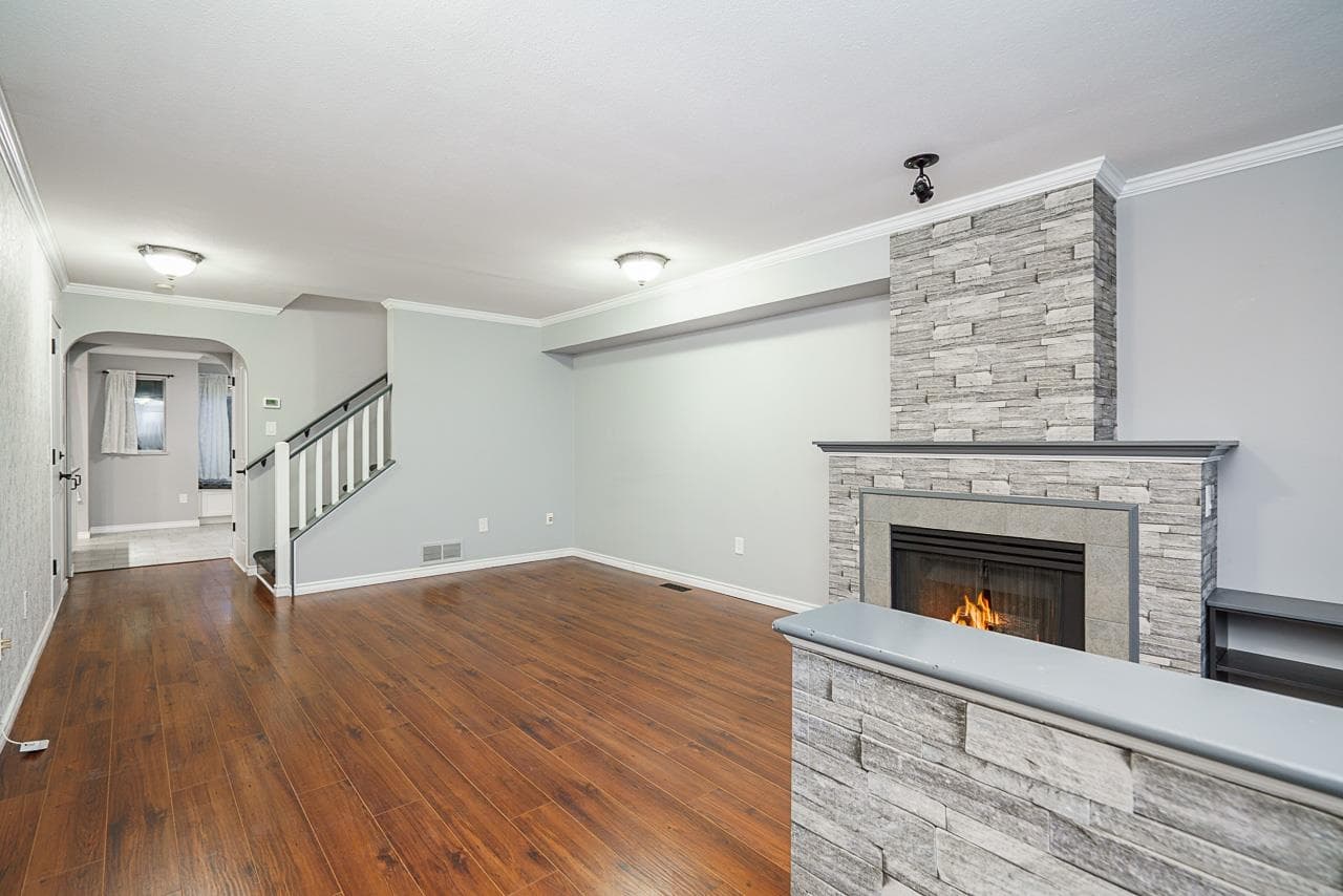 23 - 18883 65 Avenue, Surrey, V3S 8Y2 — photo 4