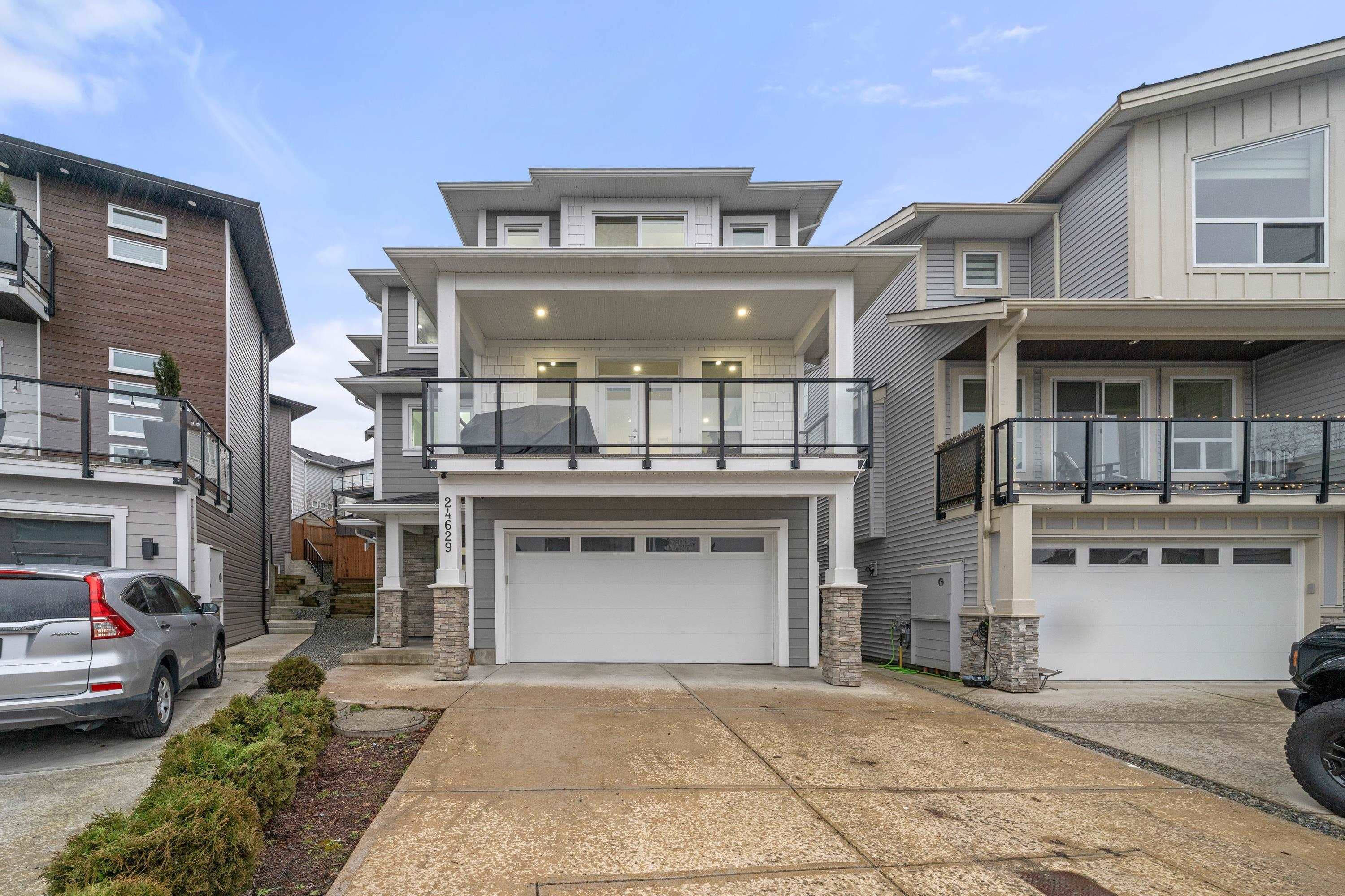 24629 105a Avenue, Maple Ridge, V2W 0K3 — photo 1