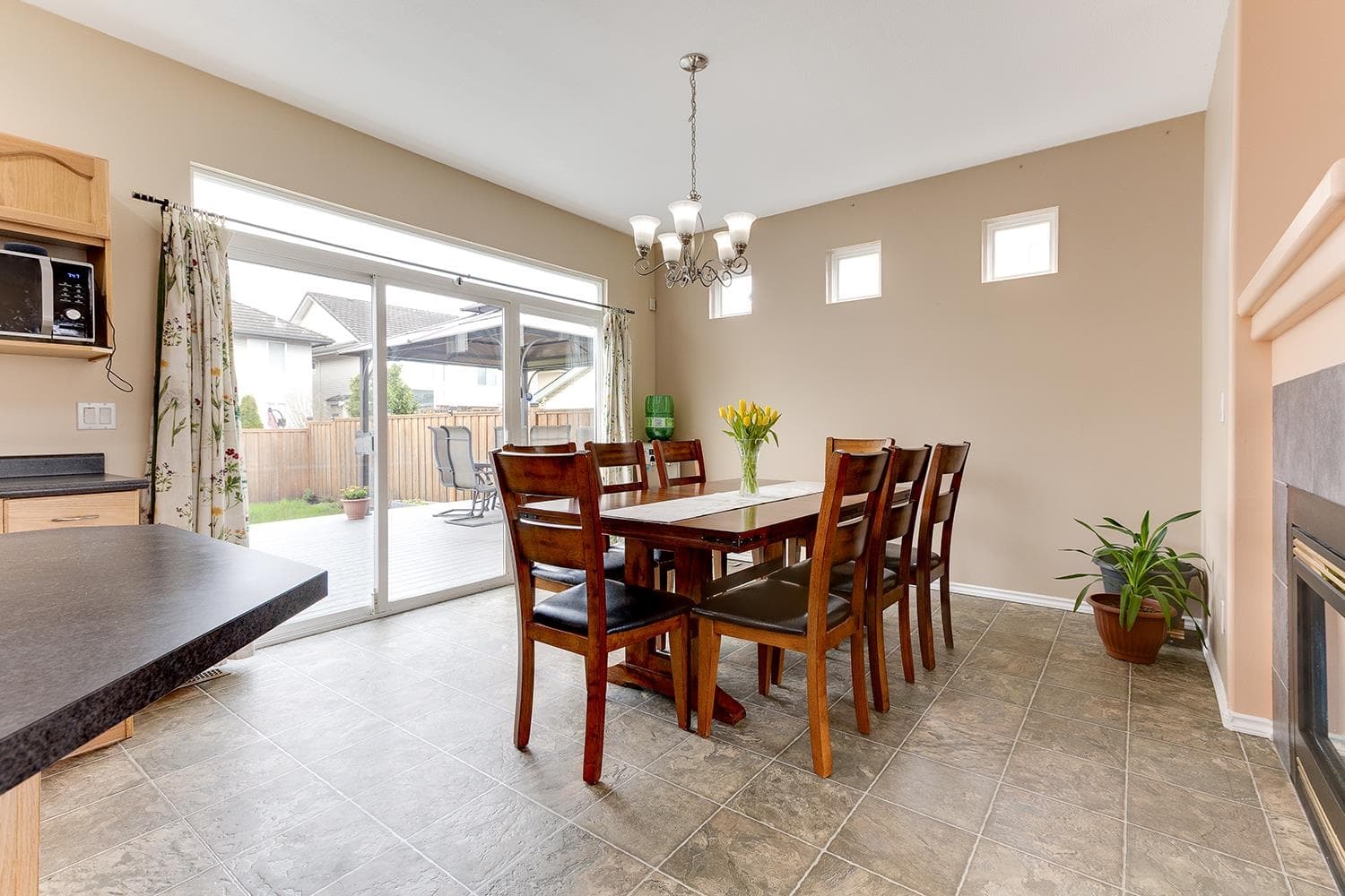 1077 Riverside Drive, Port Coquitlam, V3B 8A7 — photo 5