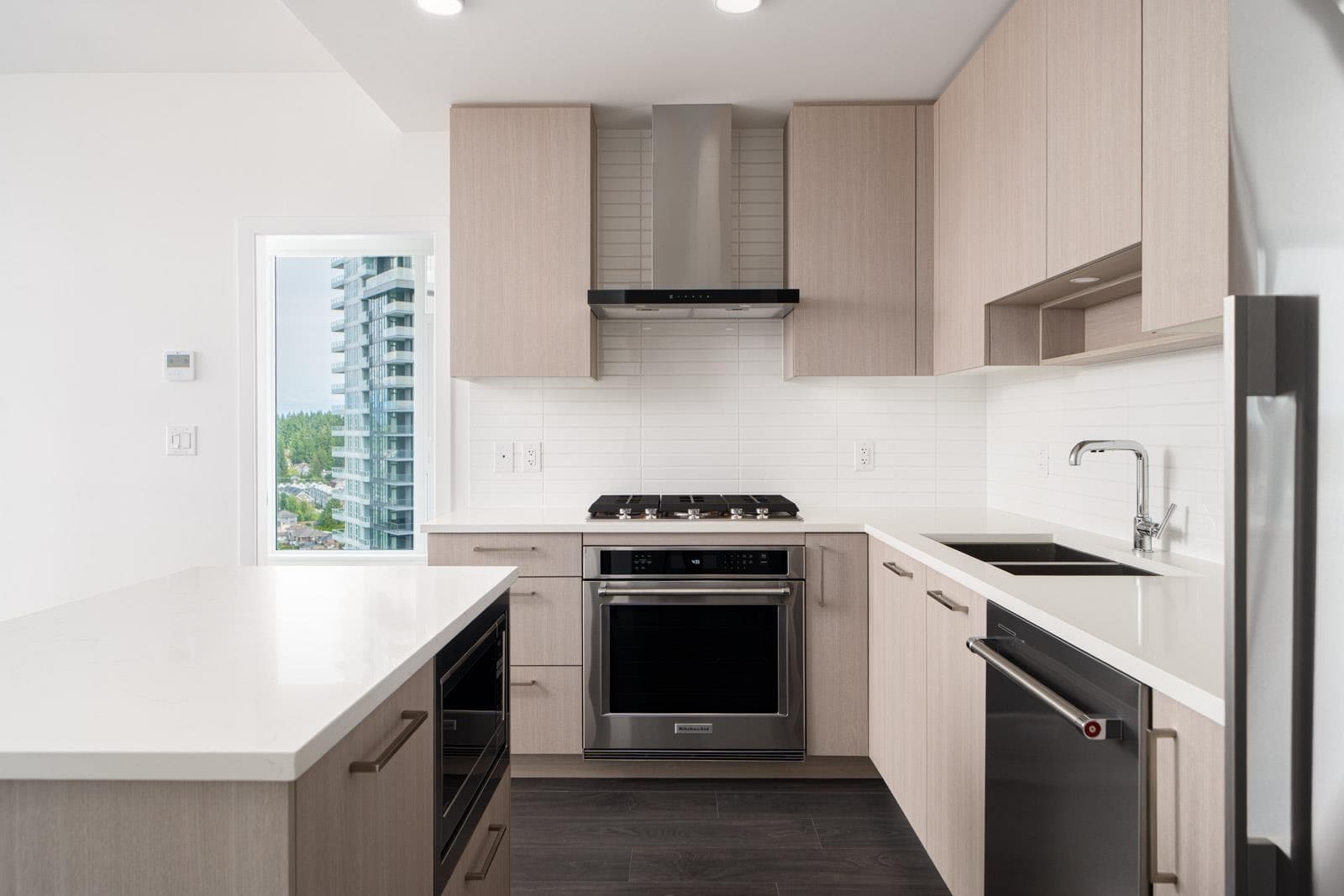 2303 - 518 Clarke Road, Coquitlam, V3J 3X2 — photo 2