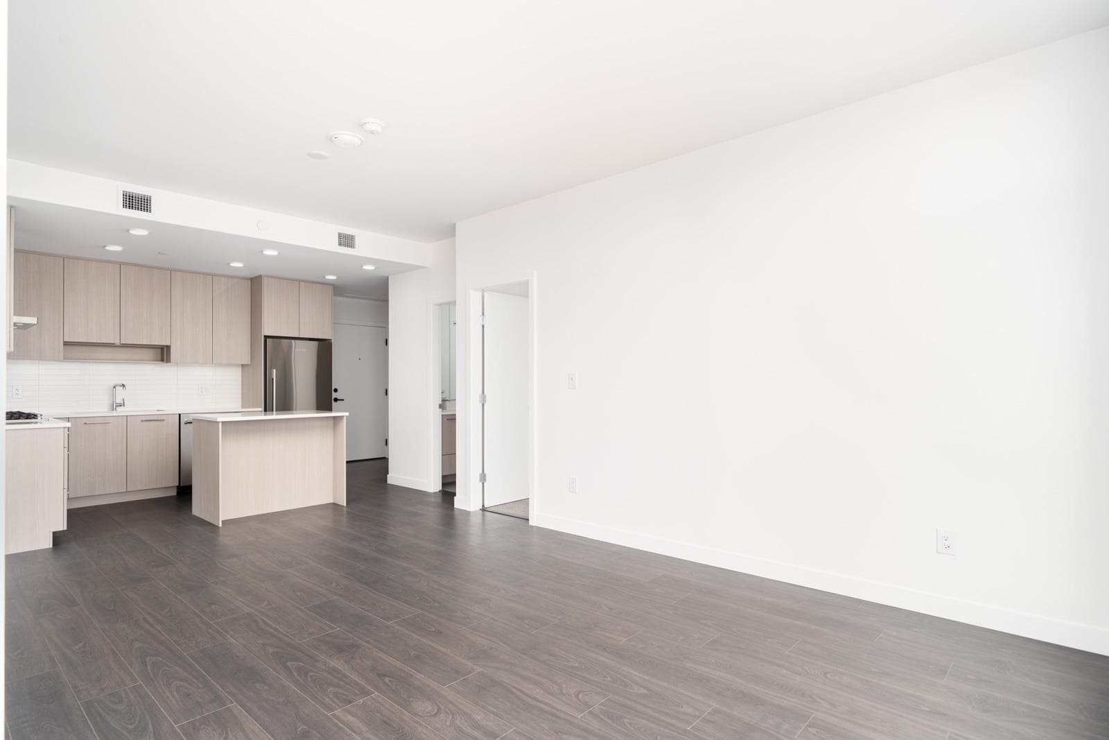 2303 - 518 Clarke Road, Coquitlam, V3J 3X2 — photo 4