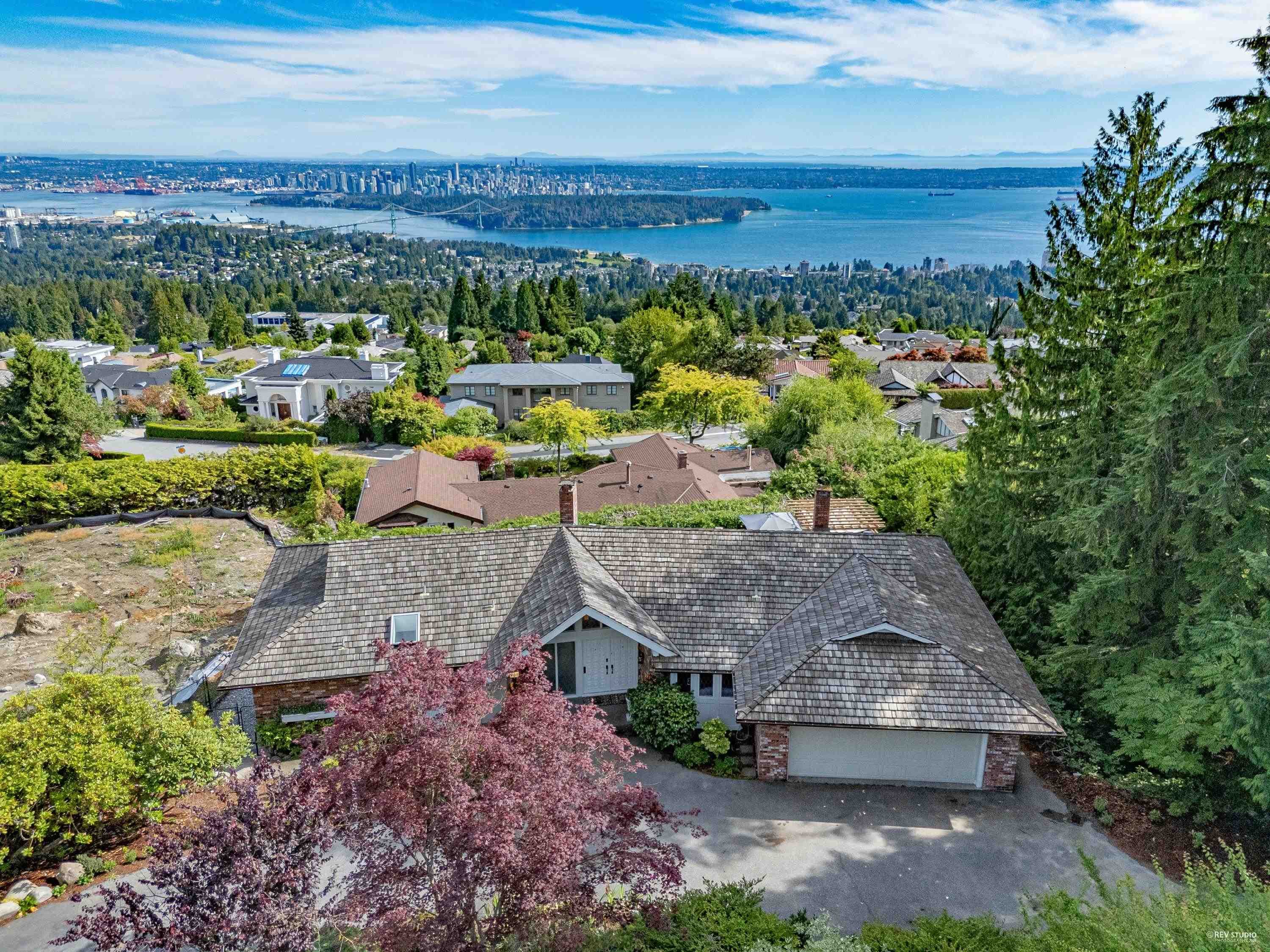 1418 Bramwell Road, West Vancouver, V7S 2N9 — photo 3