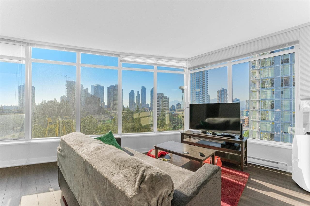 1104 - 4900 Lennox Lane, Burnaby, V5H 0G9 — photo 4