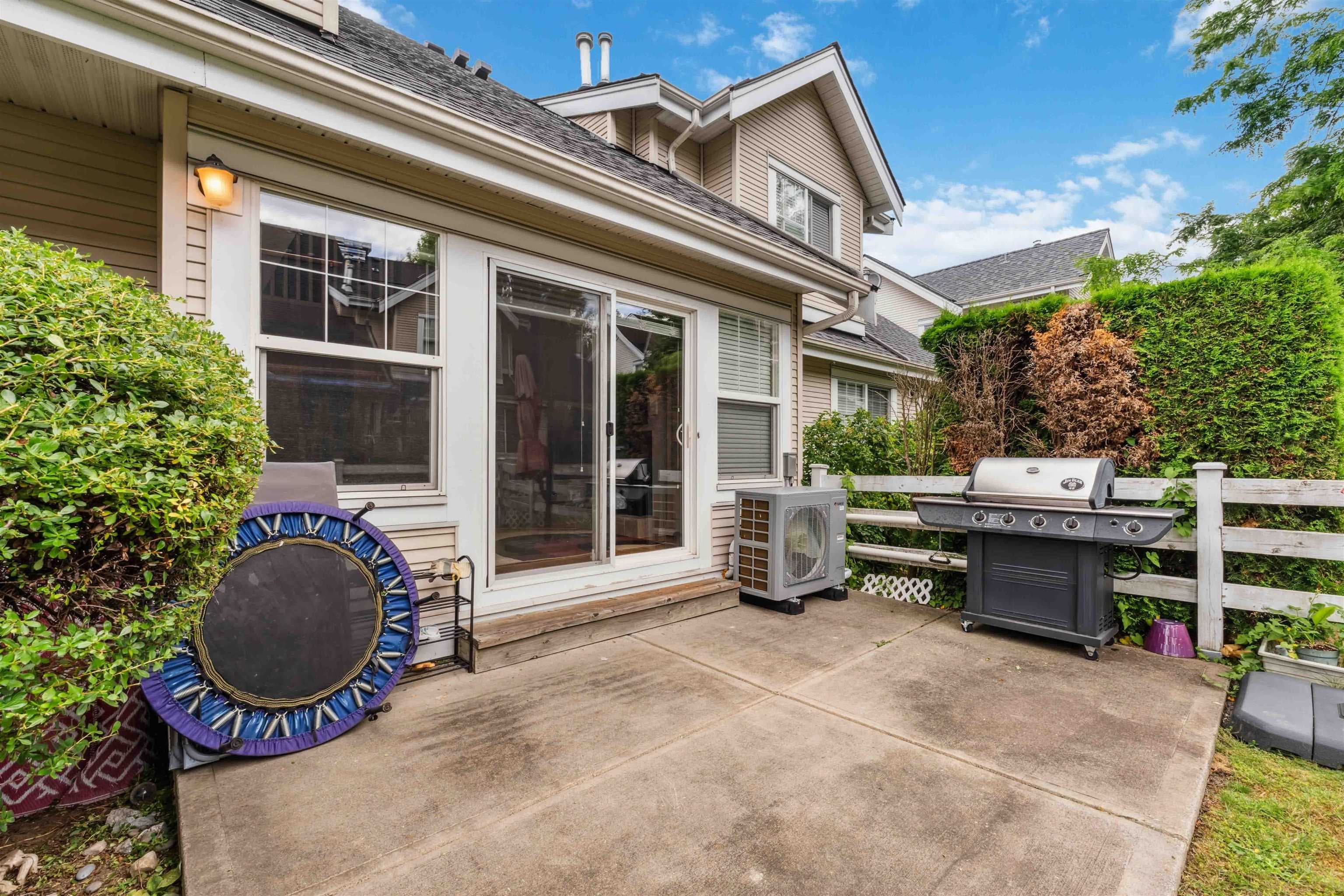 46 - 17097 64 Avenue, Surrey, V3S 1Y5 — photo 3