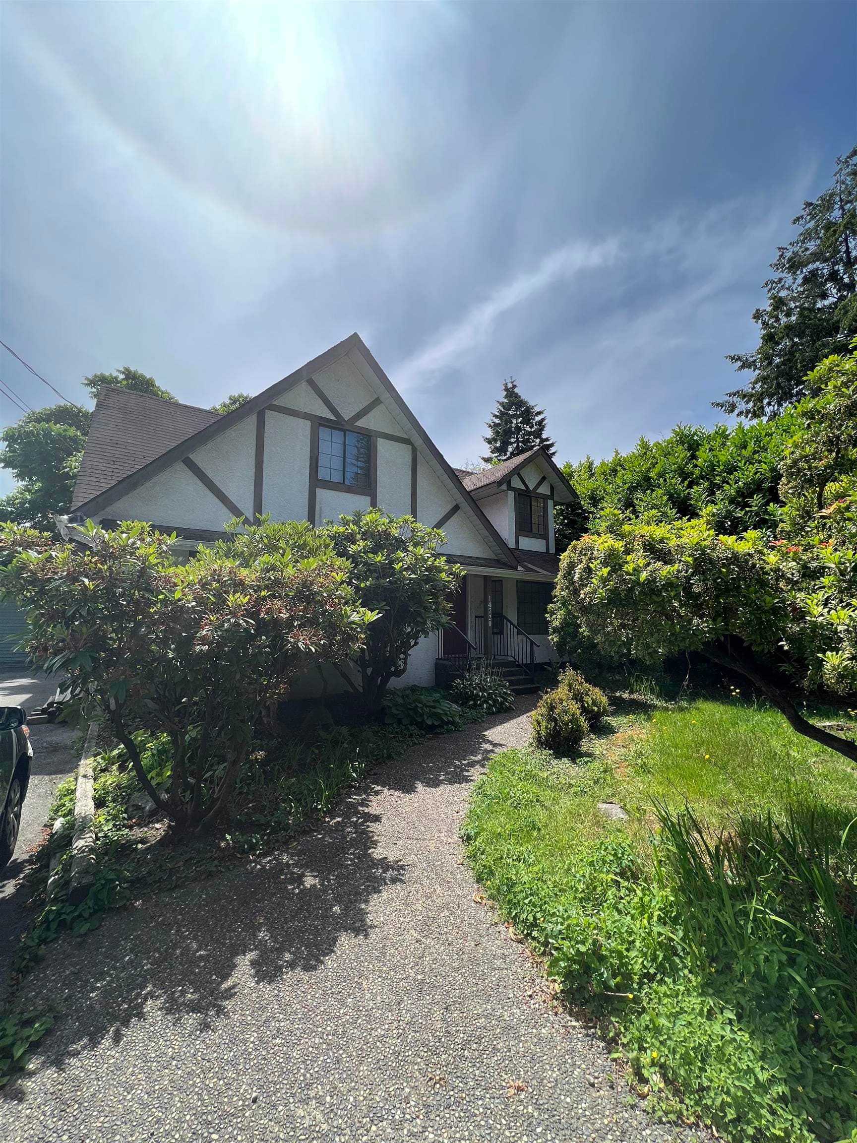 14720 60 Avenue, Surrey