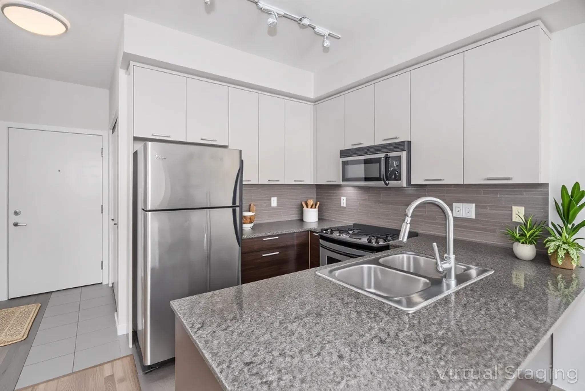 209 - 2478 Welcher Avenue, Port Coquitlam, V3C 0A6 — photo 3