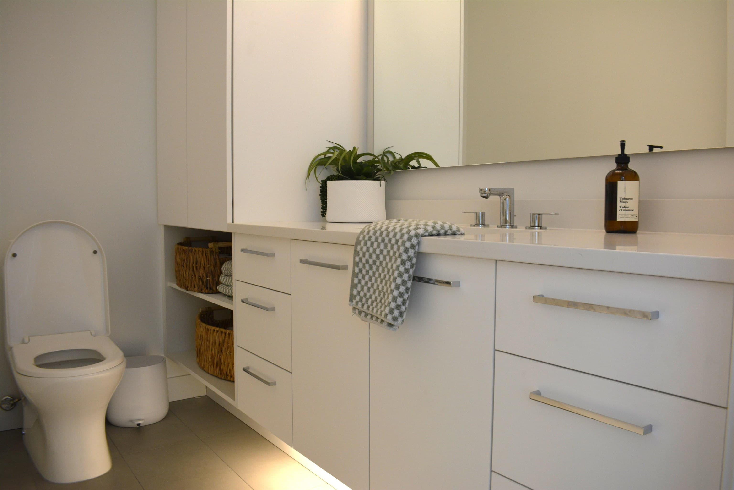 1905 - 1588 Johnston Road, White Rock, V4B 0C5 — photo 5