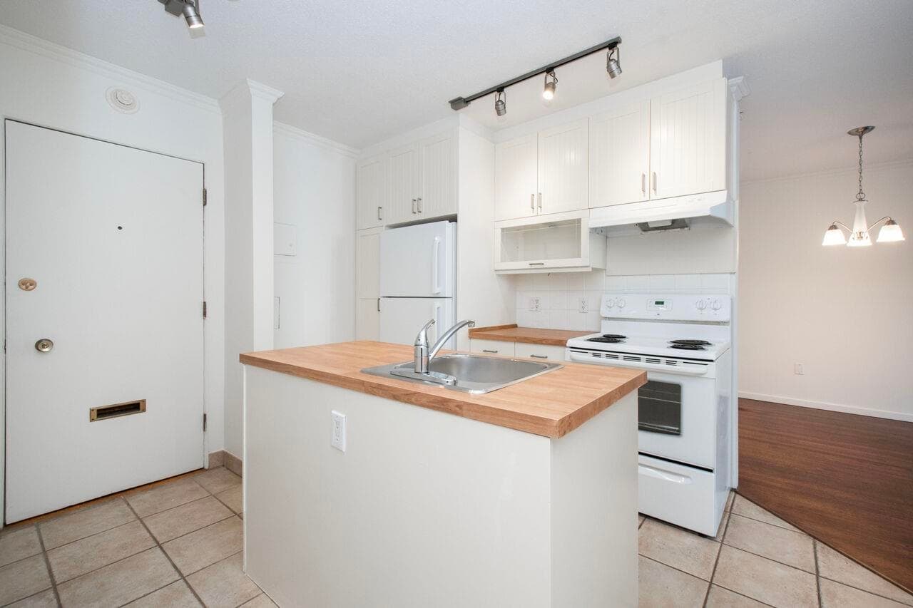 108 - 1425 Esquimalt Avenue, West Vancouver, V7T 1L1 — photo 3