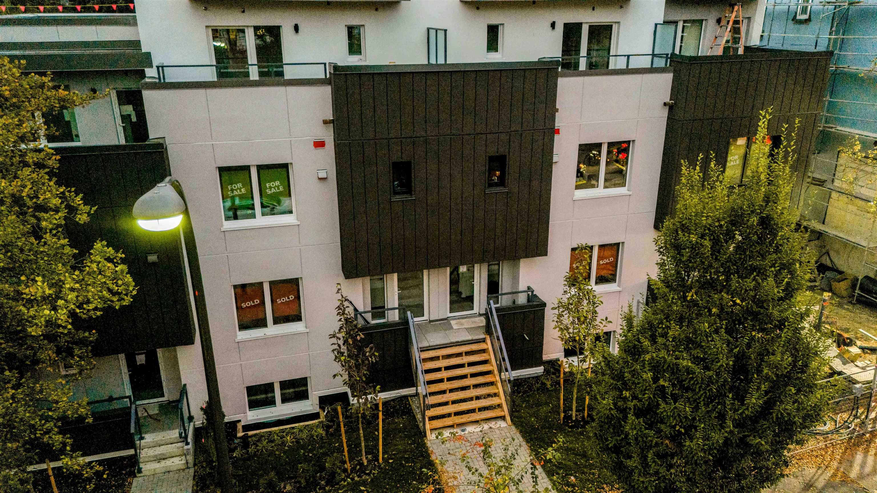 2069 E 1st Avenue, Vancouver, V5N 1B6 — photo 3