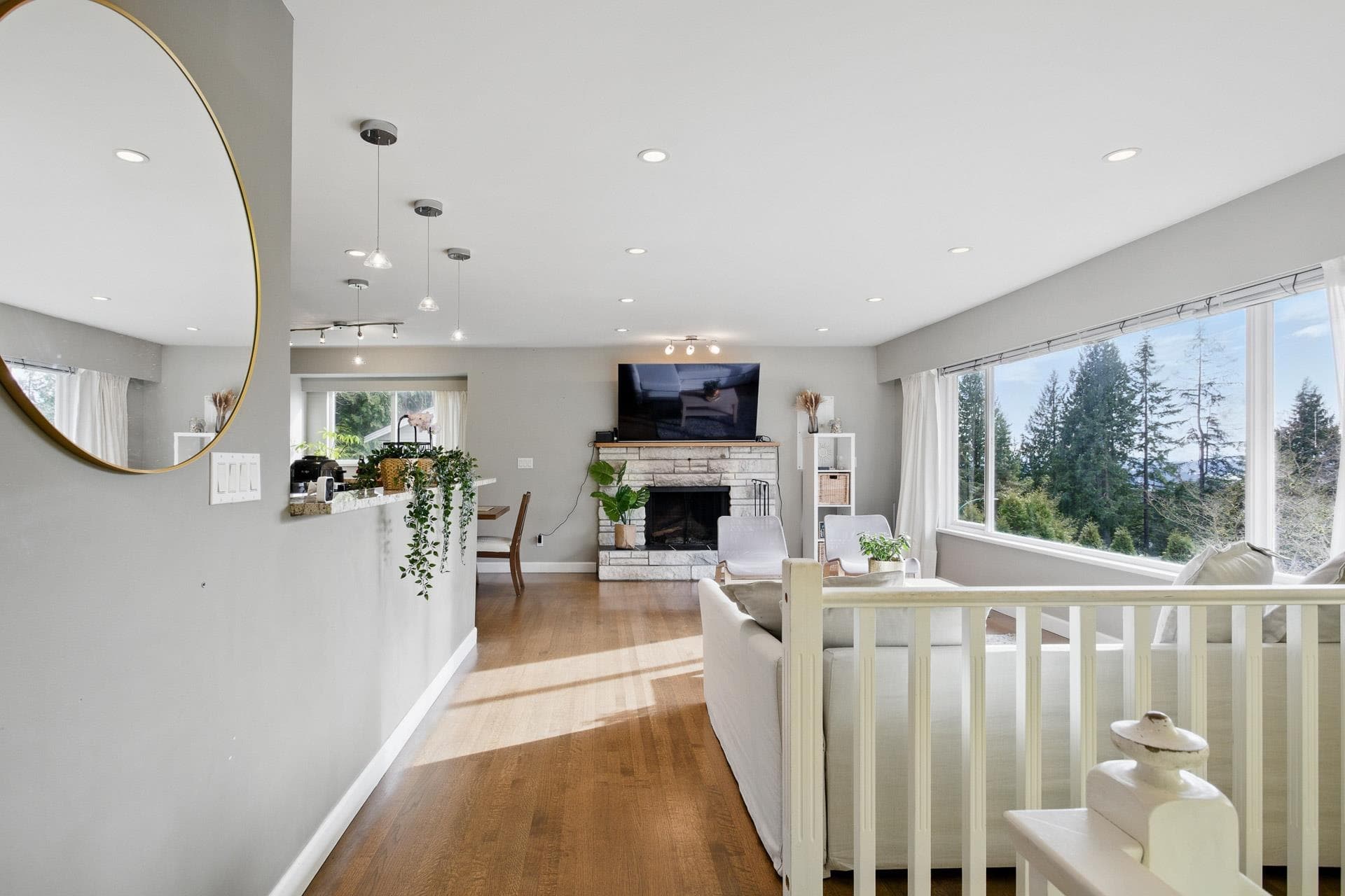 4938 Redonda Drive, North Vancouver