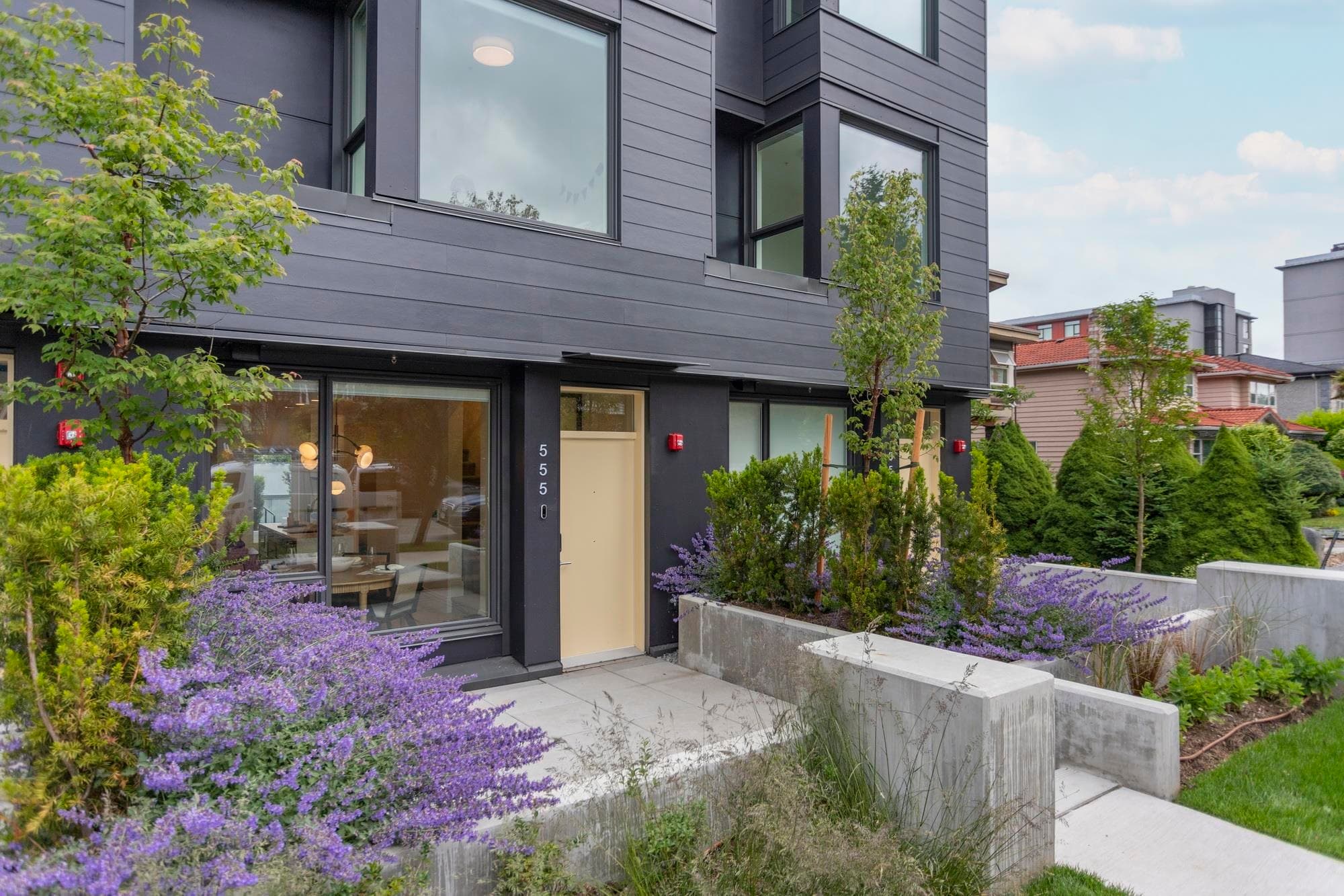557 W 26th Avenue, Vancouver