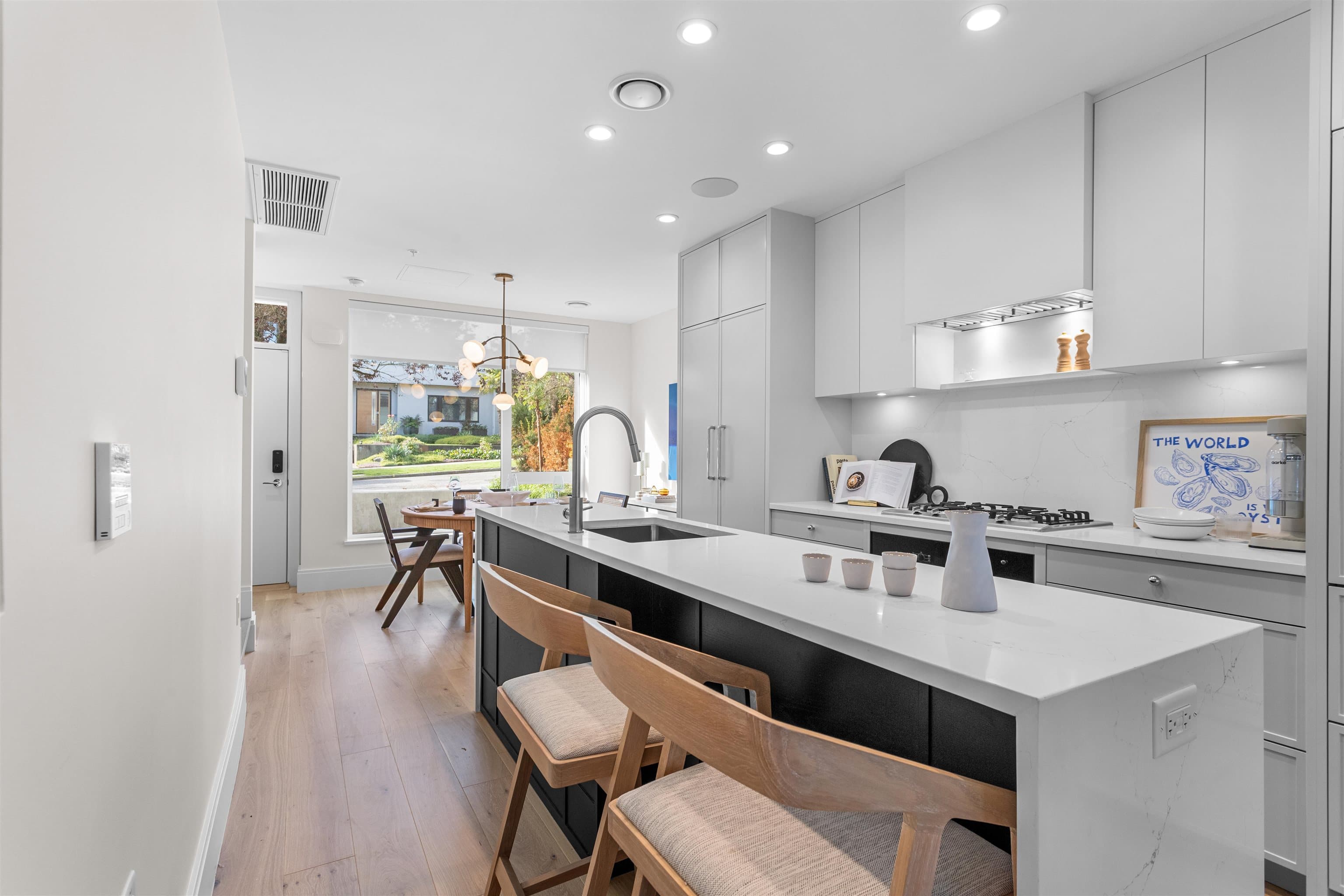 557 W 26th Avenue, Vancouver, V5Z 2E4 — photo 5