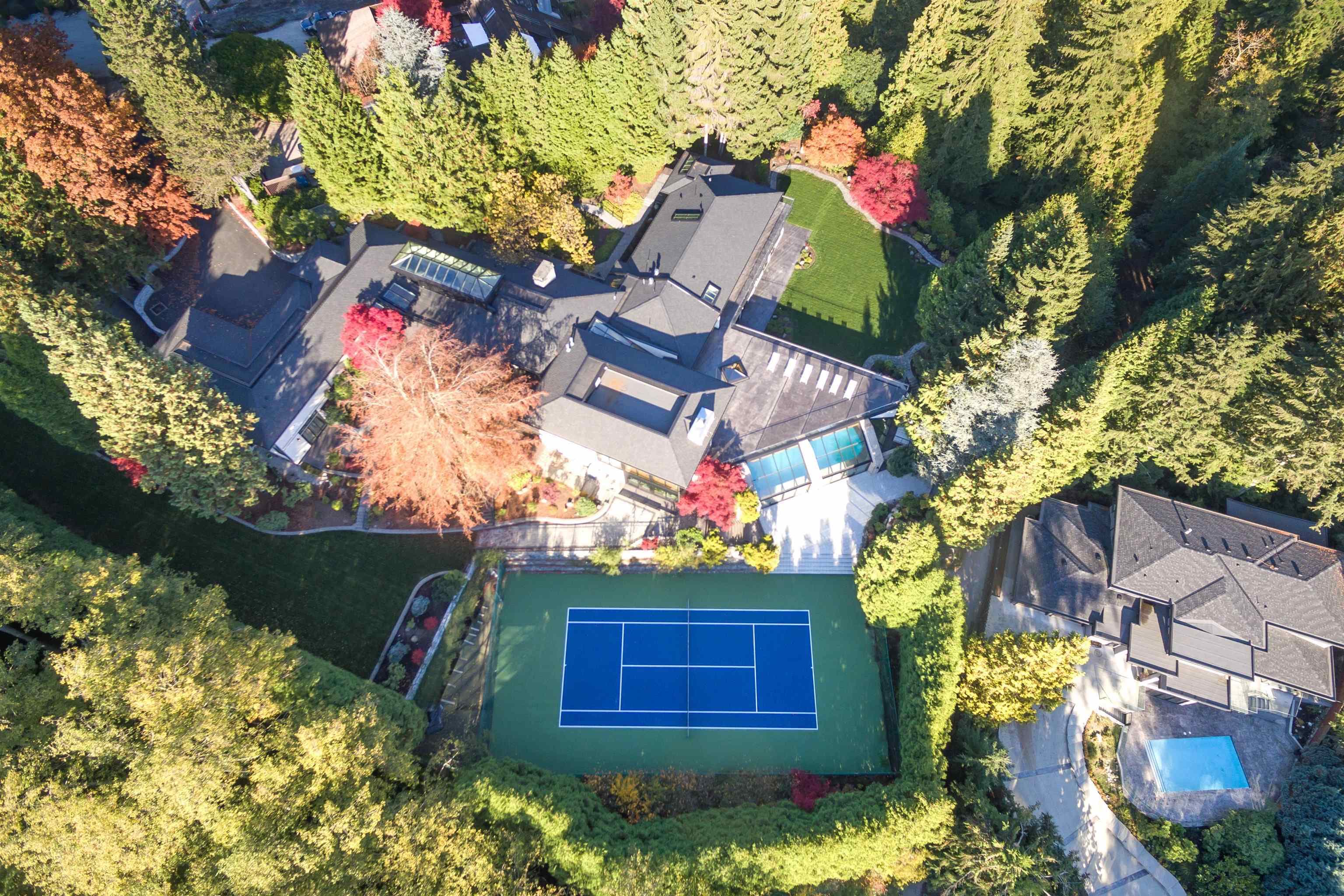 1243 Chartwell Place, West Vancouver, V6H 3X9 — photo 2
