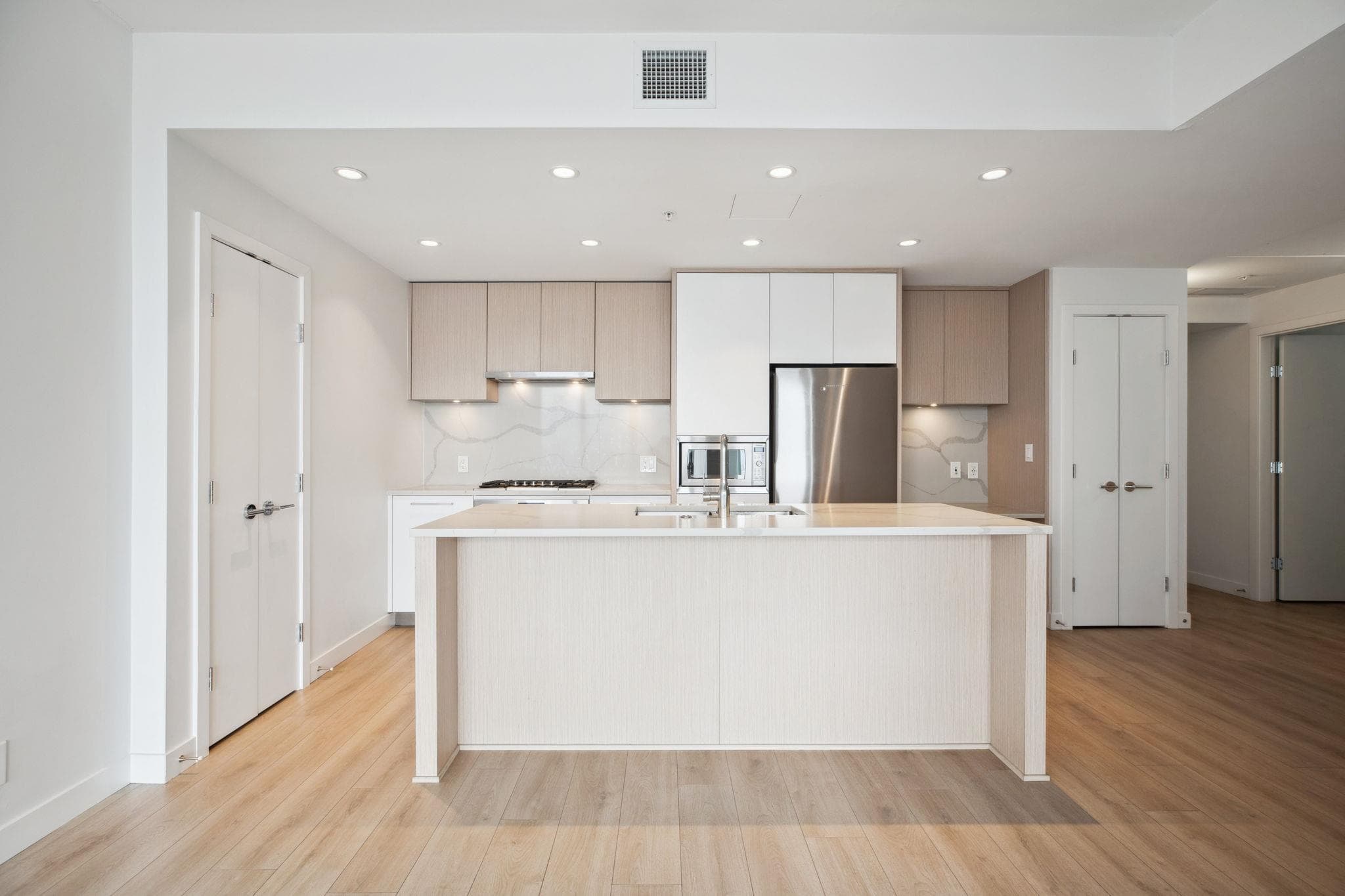 3804 - 567 Clarke Road, Coquitlam, V3J 0K7 — photo 3