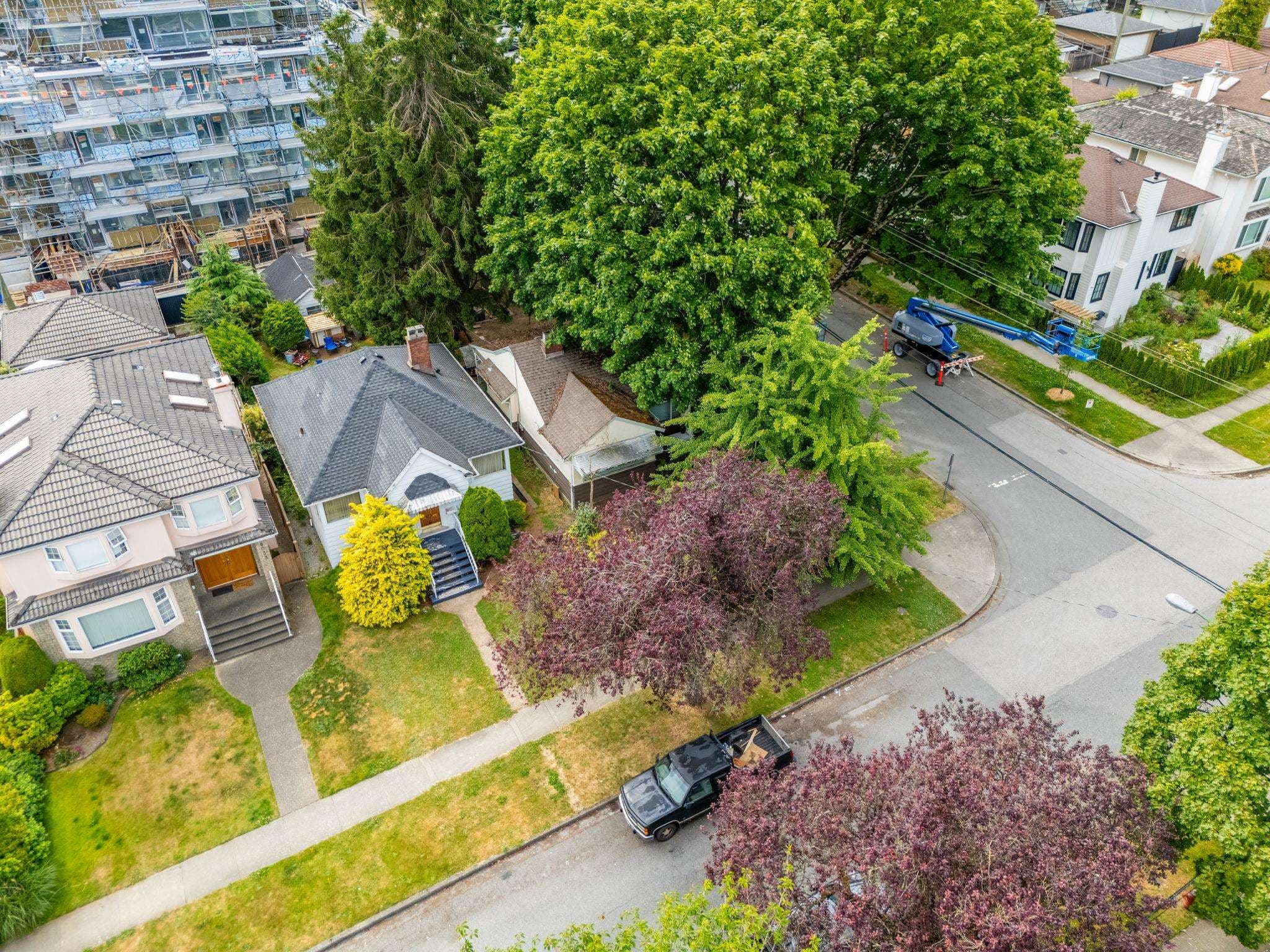 970 W 64th Avenue, Vancouver, V6P 2M2 — photo 2