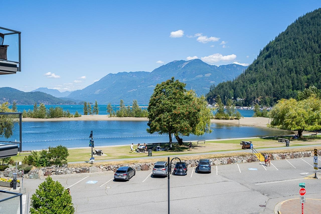 323 - 378 Esplanade Avenue, Harrison Hot Springs, V0M 1A3 — photo 2