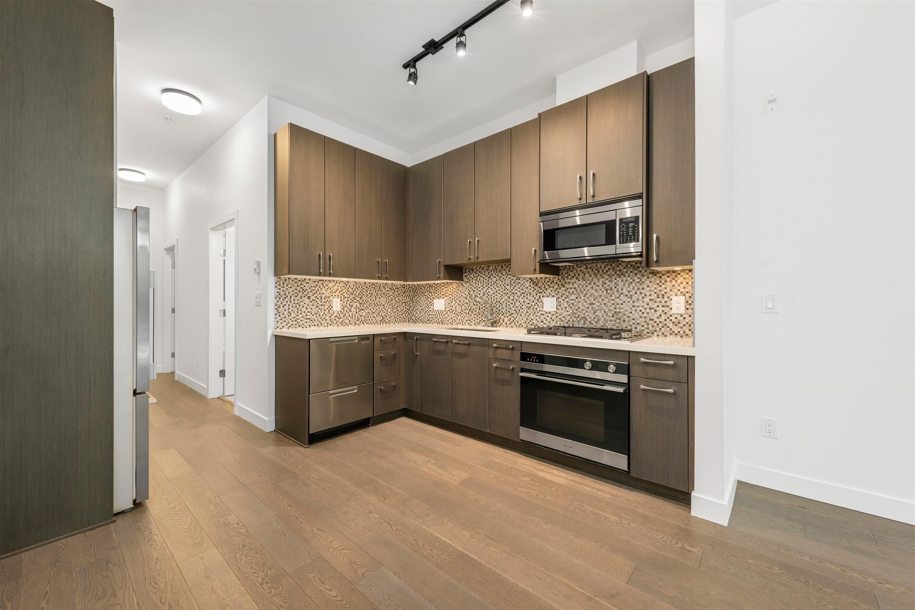 101 - 5325 W Boulevard, Vancouver, V6M 3W4 — photo 5
