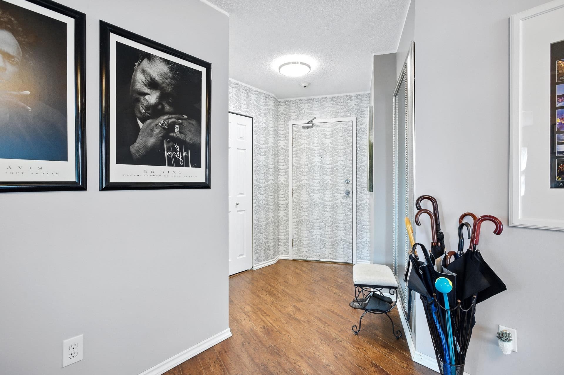 B1002 - 1331 Homer Street, Vancouver, V6B 5M9 — photo 5