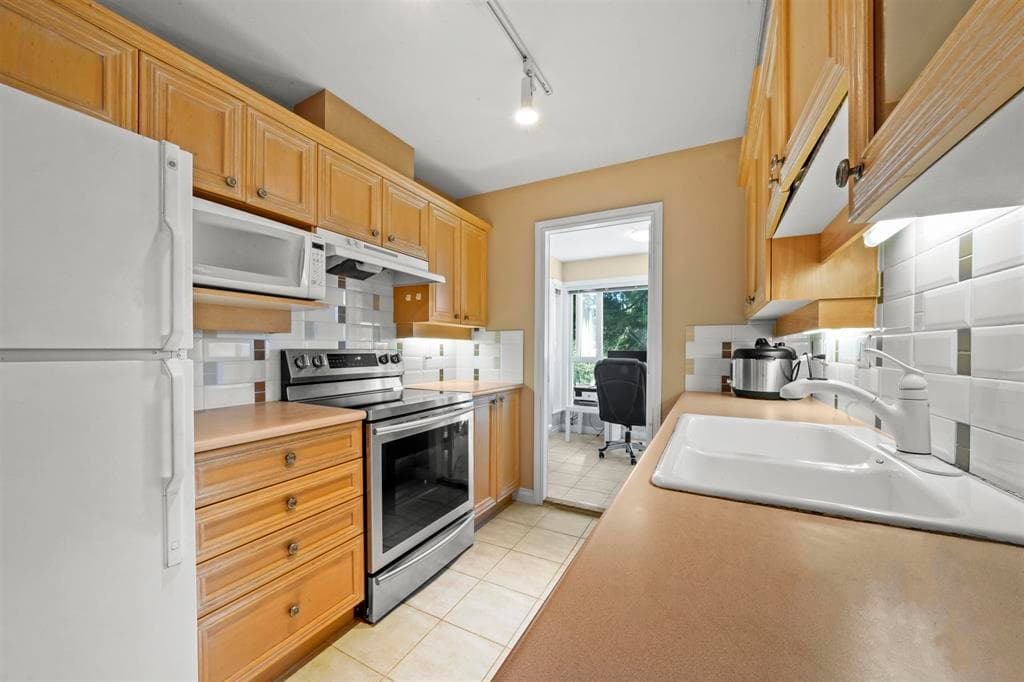 101 - 988 W 54th Avenue, Vancouver, V6P 1M9 — photo 4