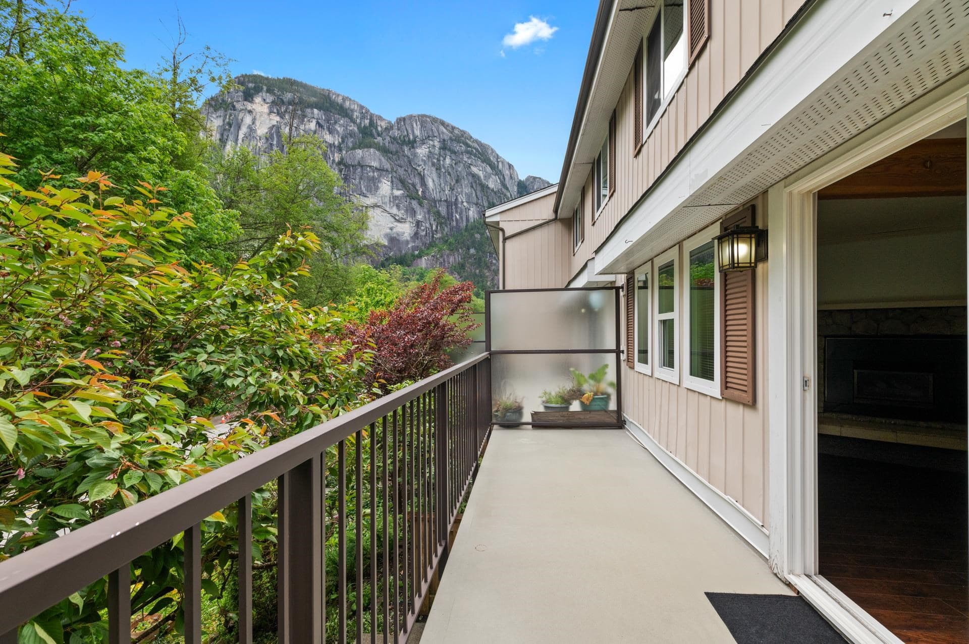 15 - 10000 Valley Drive, Squamish
